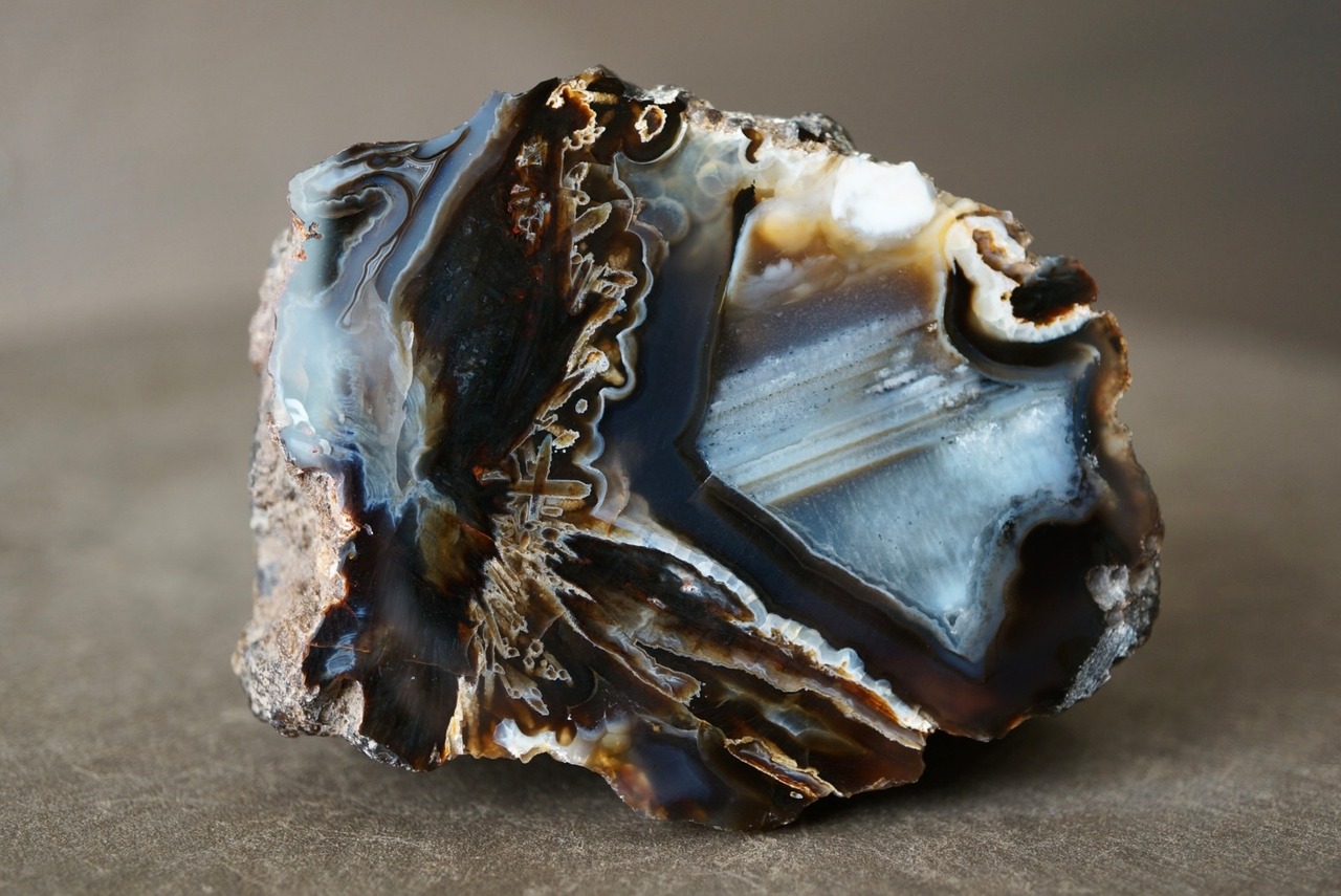 トルコ アンカラ産アゲート Cubuk Agate 1234