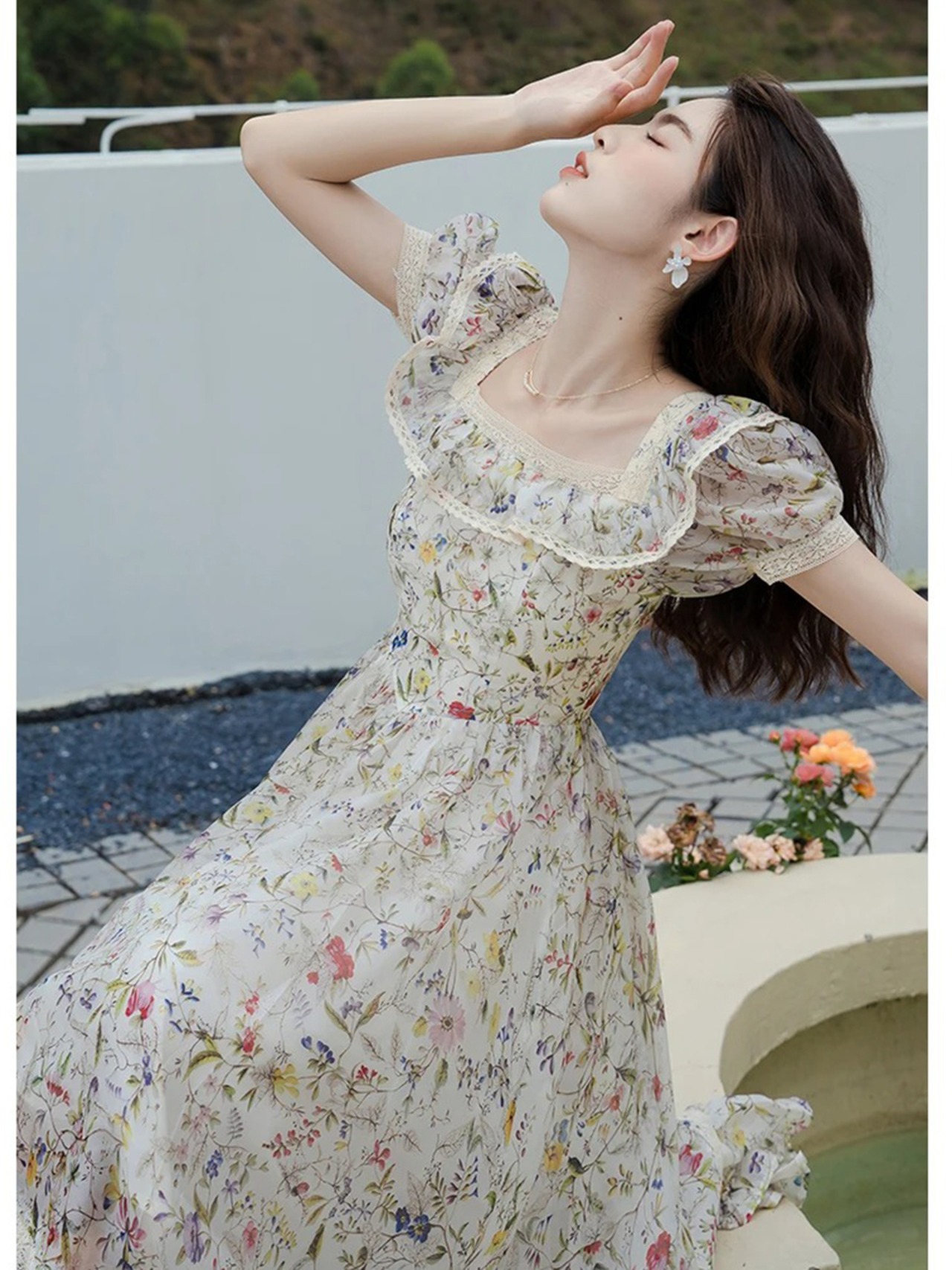 【0064】Colorful Small Floral Pattern Short Sleeve Dress