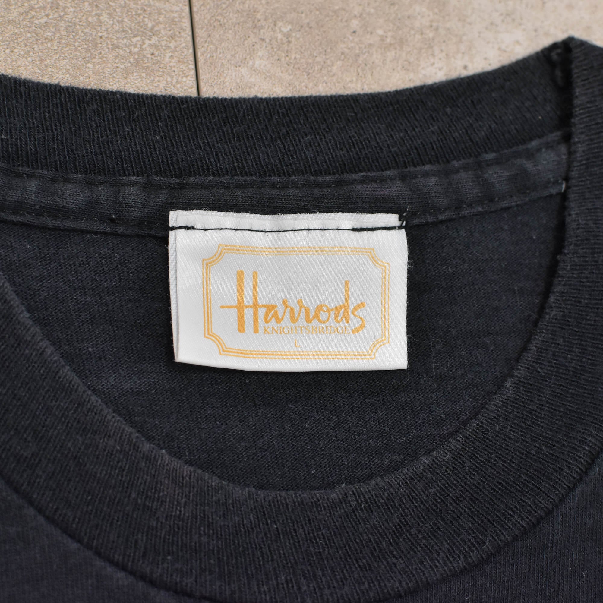 カットソー　M  処分品　Harrods   cotton 100% Harrods - カットソー M 処分品 Harrods cotton 100% の通販 by aoi's