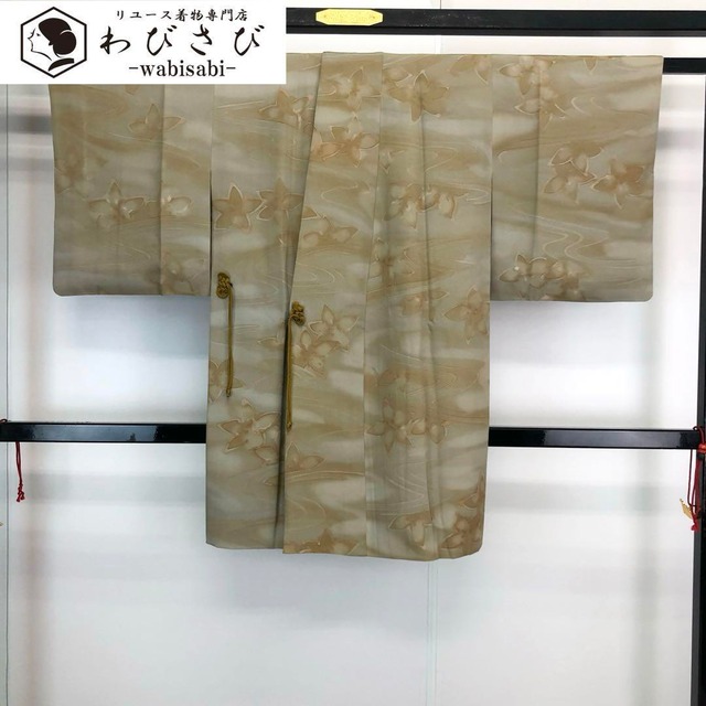 道中着 流水に花模様 霞模様 古晒色 縮緬 H-4078 | リユース着物わびさび 