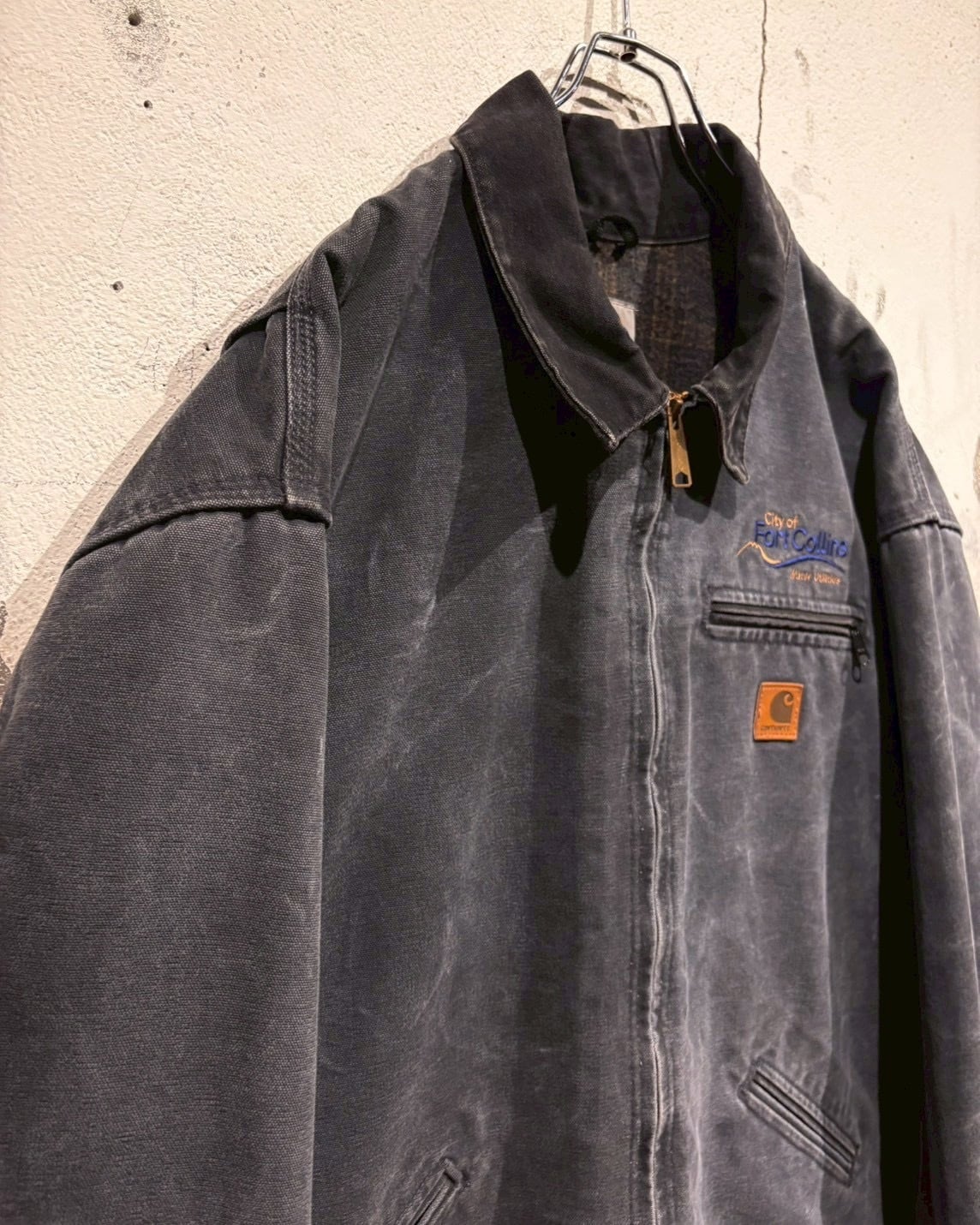 Caka otto】“Carhartt” 