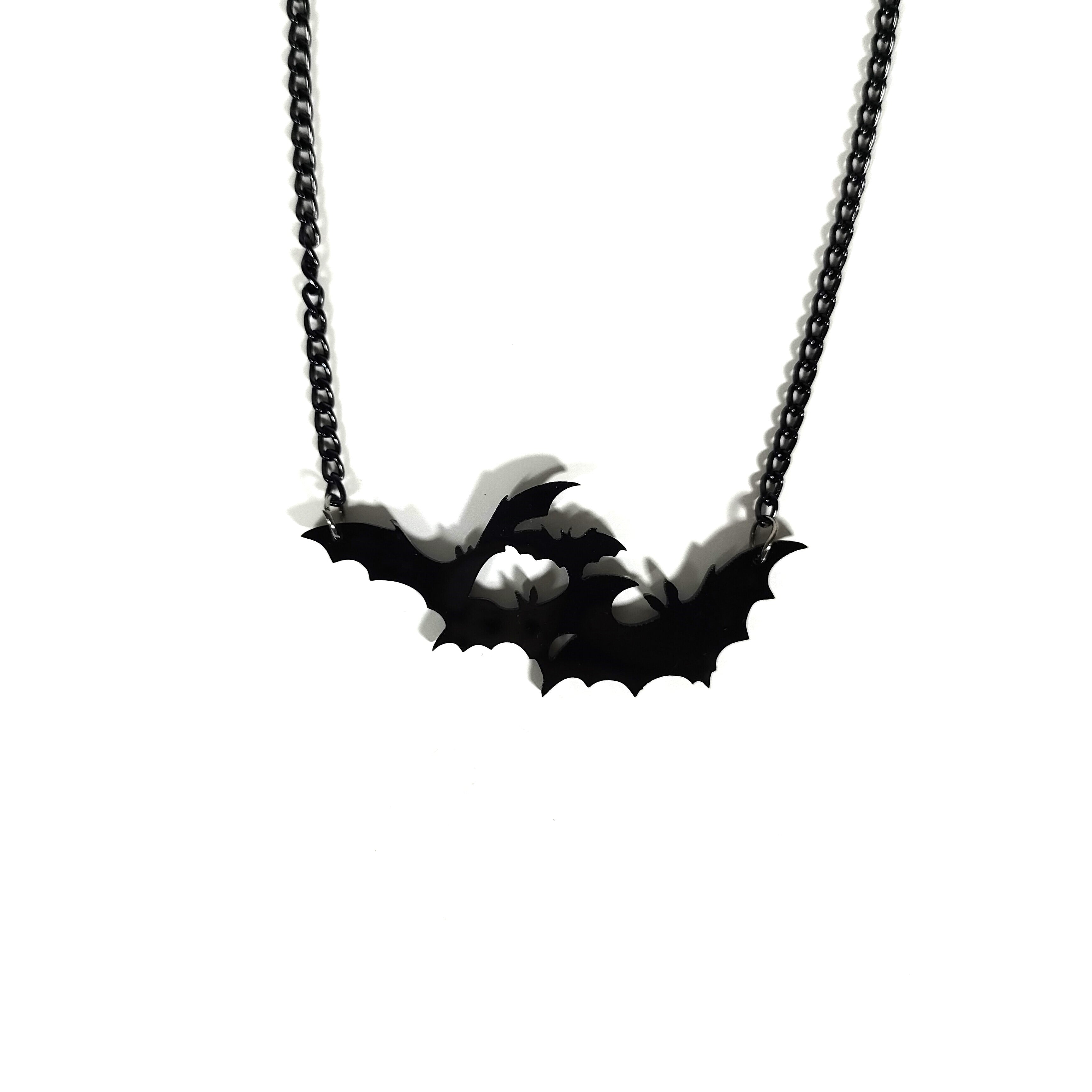 送料無料】AC-62 蝙蝠 ネックレス 4匹 コウモリ ブラック ジュエリー
