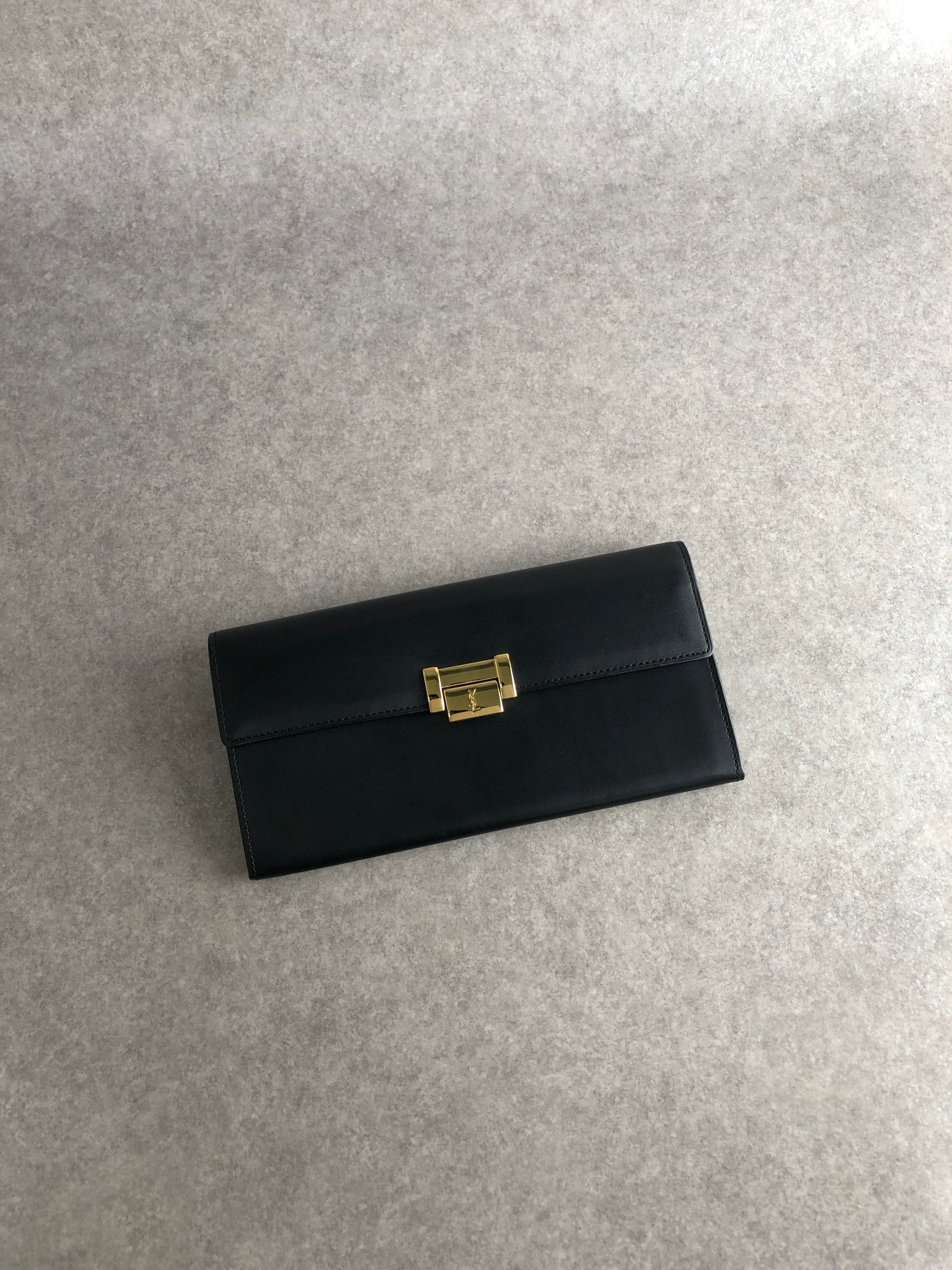 Yves Saint Laurent イヴ・サンローラン キーケース ブラック YSL 5連
