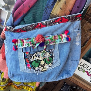 ヒョウデニムショルダーバック