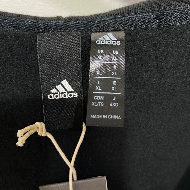タグ付き未使用品 adidas ストライプスウェットフルジップパーカー 黒 XL