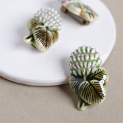 しろつめくさ　ブローチ