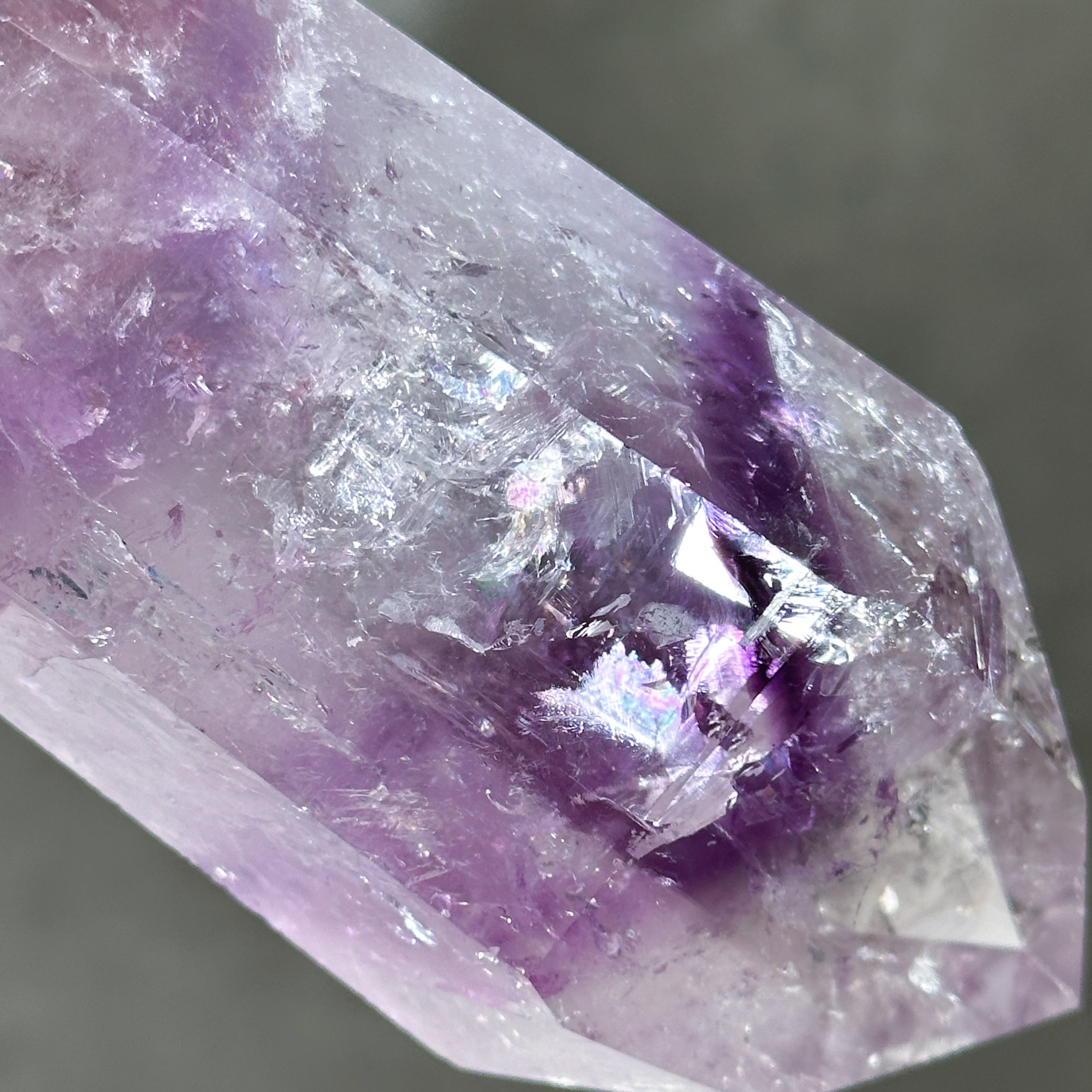 ハイクオリティ】バイーア産ファントムアメジスト タワー61 ◇ Phantom