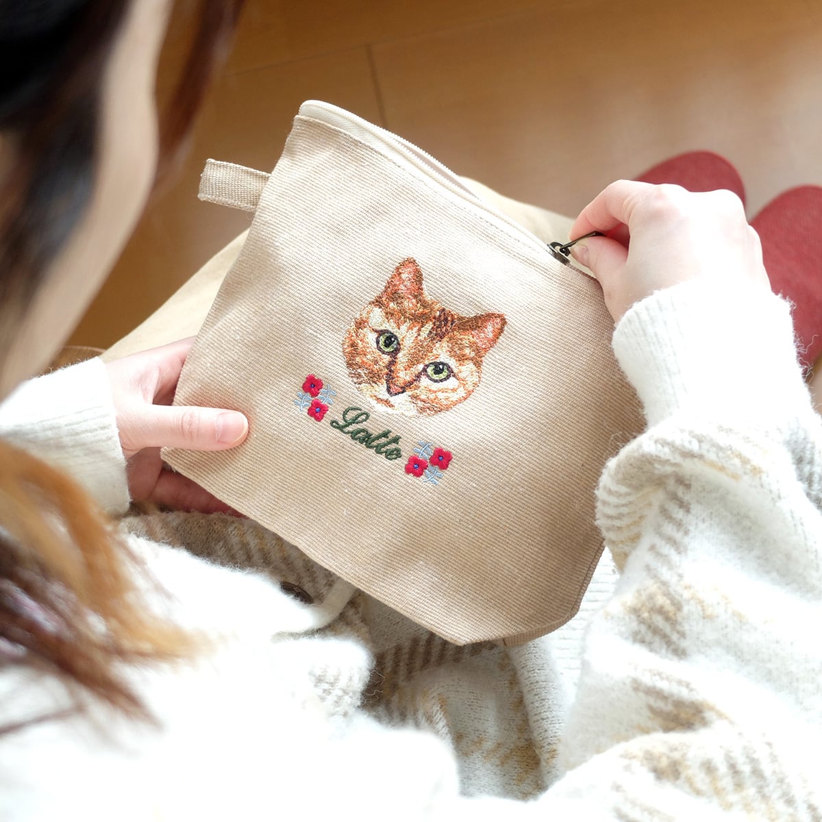 ワッペンpresent／ ペット写真からつくるリアル刺繍｜うちの子ポーチ