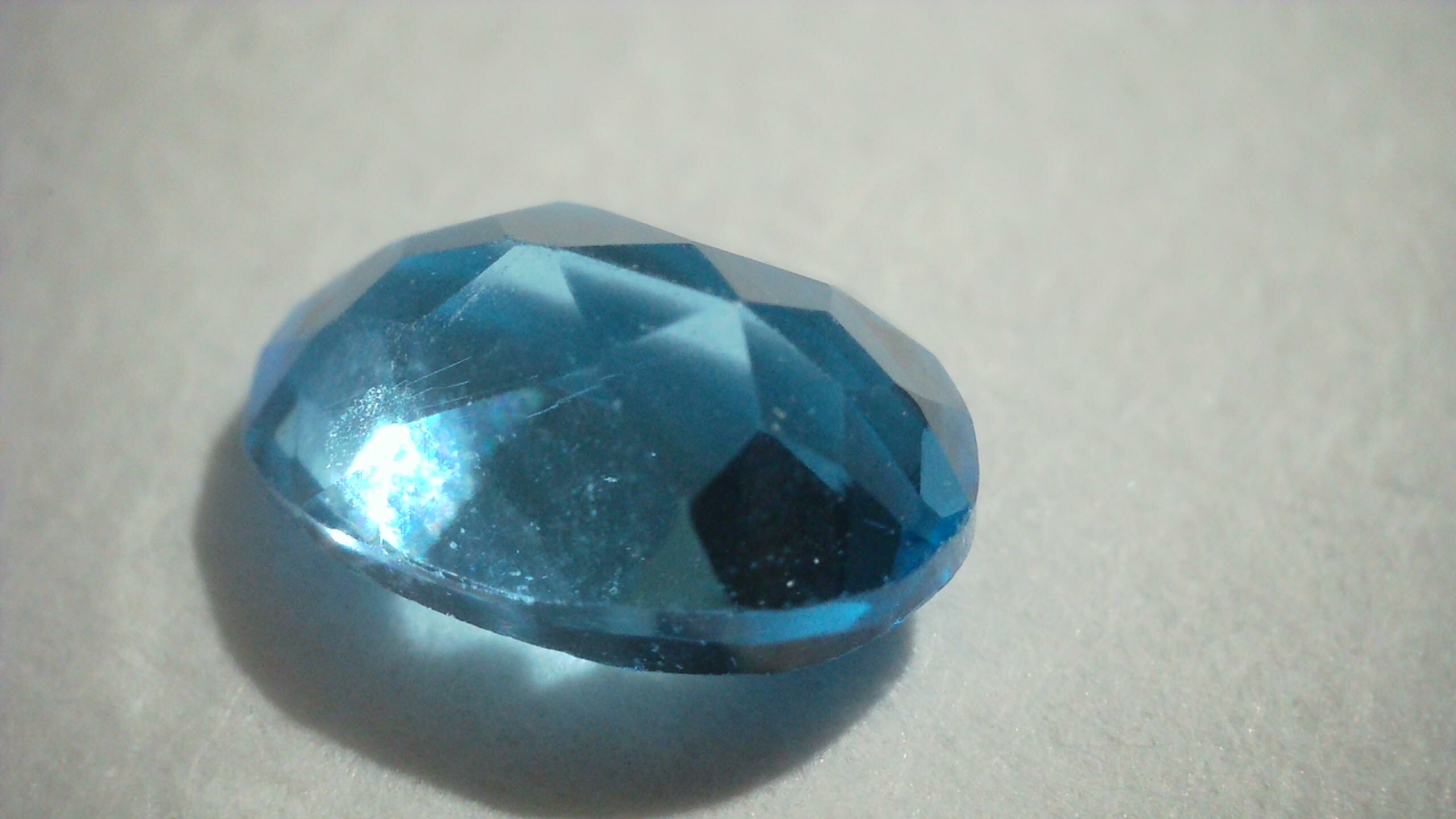 スイスブルートパーズ 約0.5ct [B7−3] | differencee(ディファレンシー)