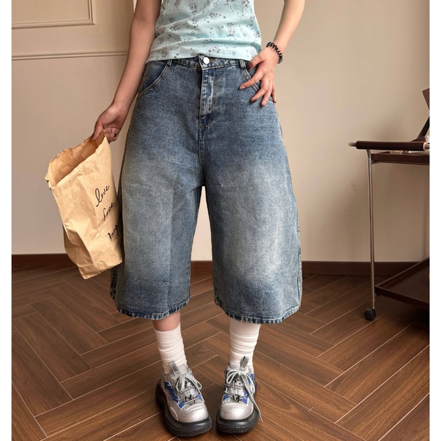 color star embroidered cropped denim　カラースター刺繍クロップドデニム　J1832