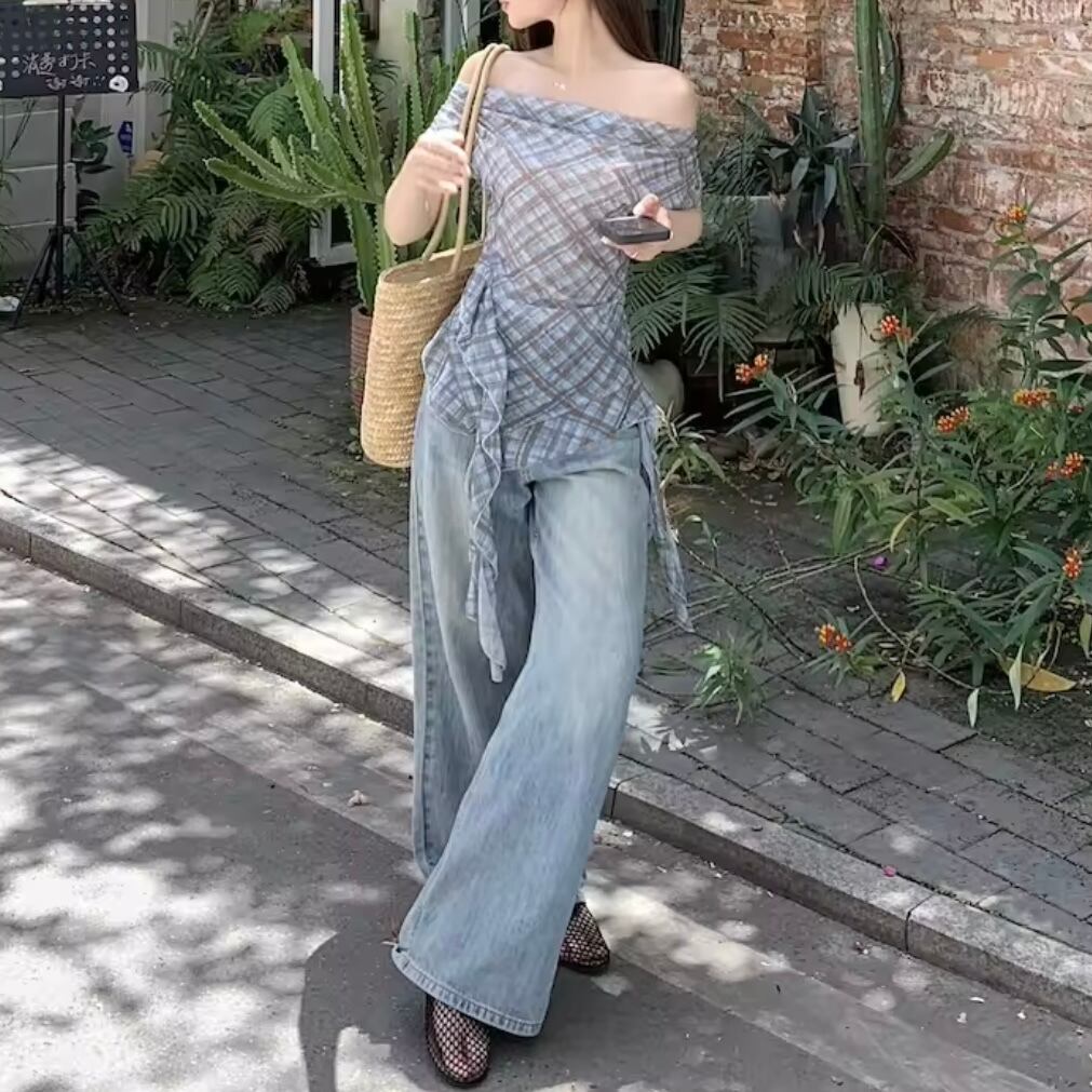 スパイシーヘムオフショルトップス