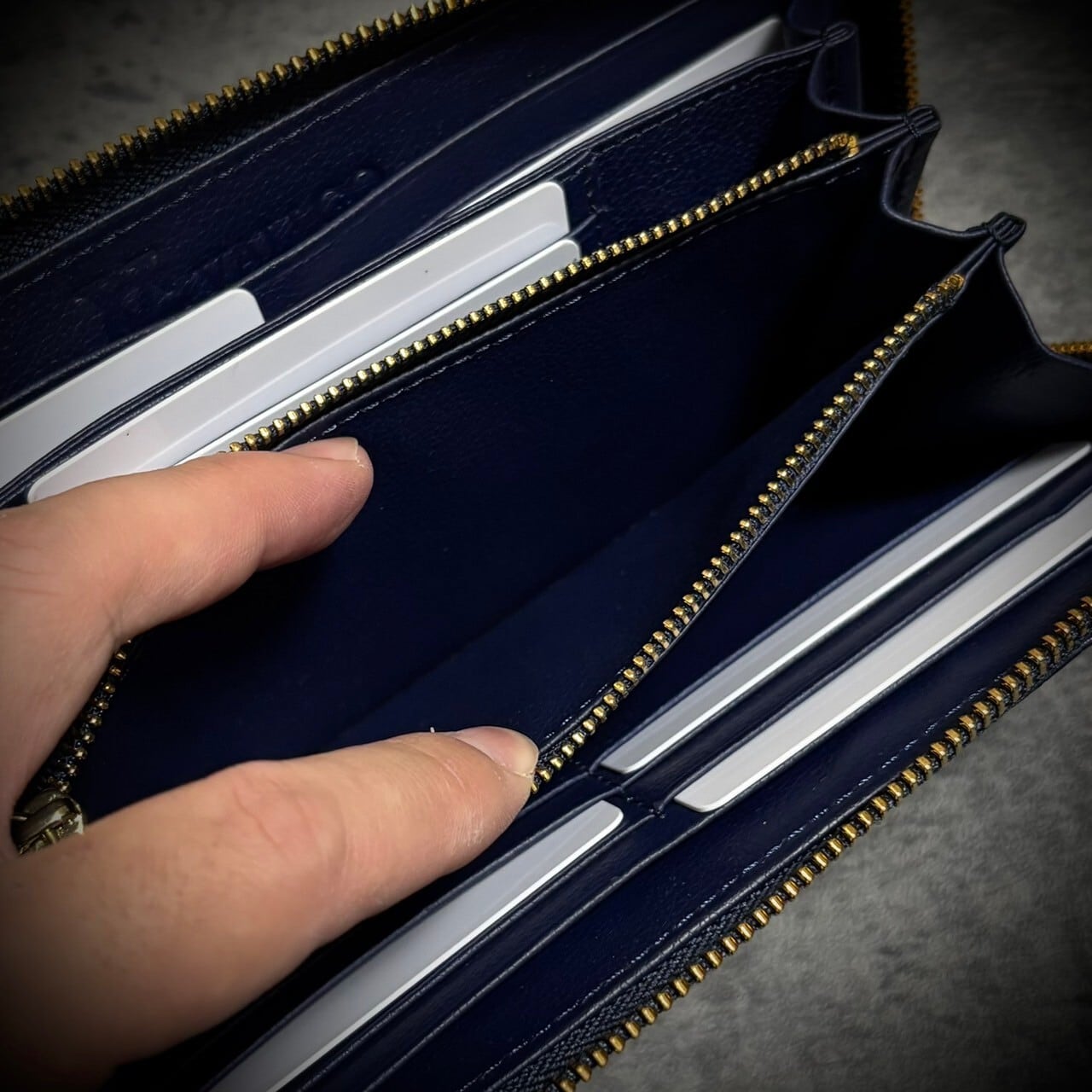 クロコダイル ラウンドファイスナー メンズ財布 レディス財布 大容量