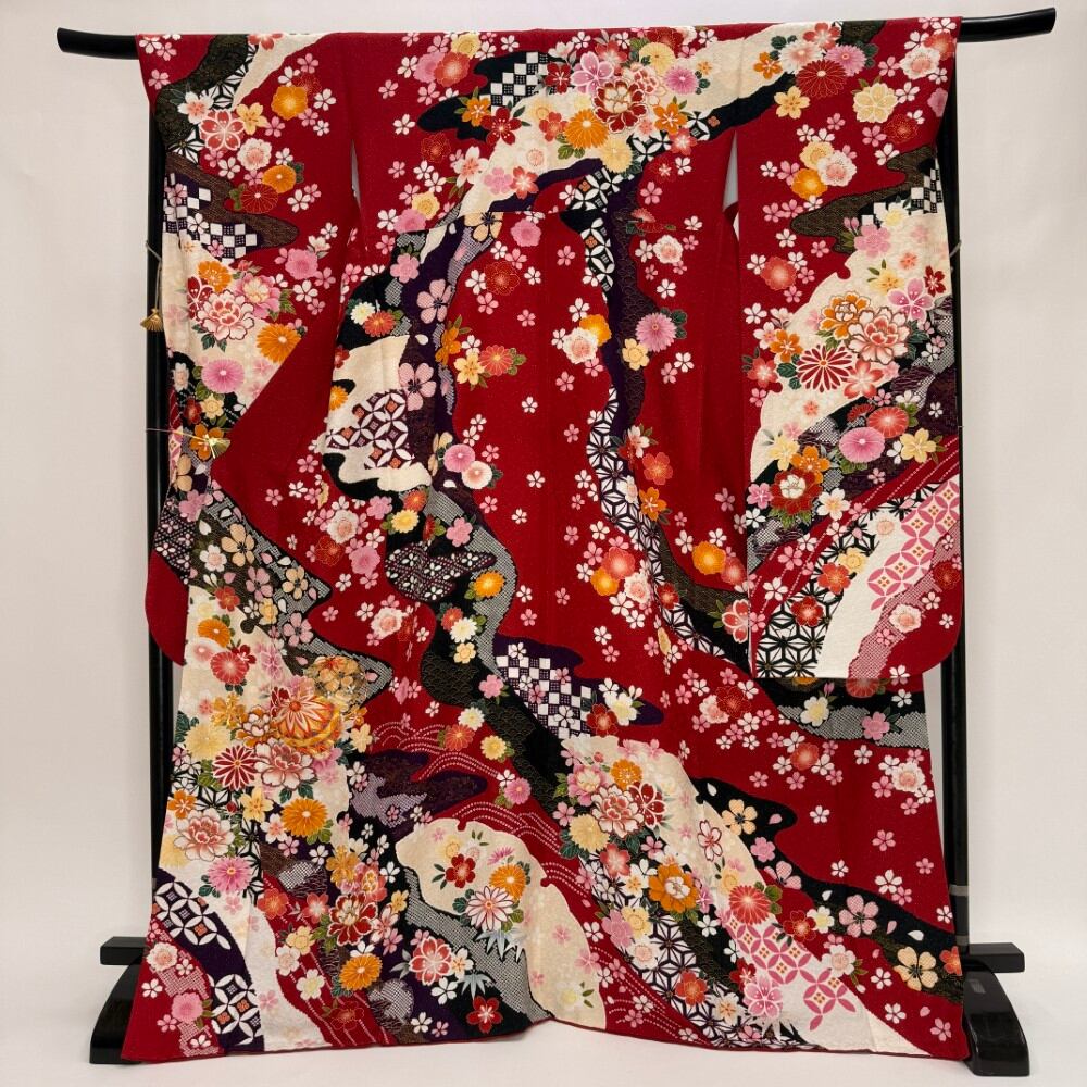 振袖 中古 赤 正絹 古典 裄69.3cm 身丈171.5cm 美品 L サイズ 成人式 6749