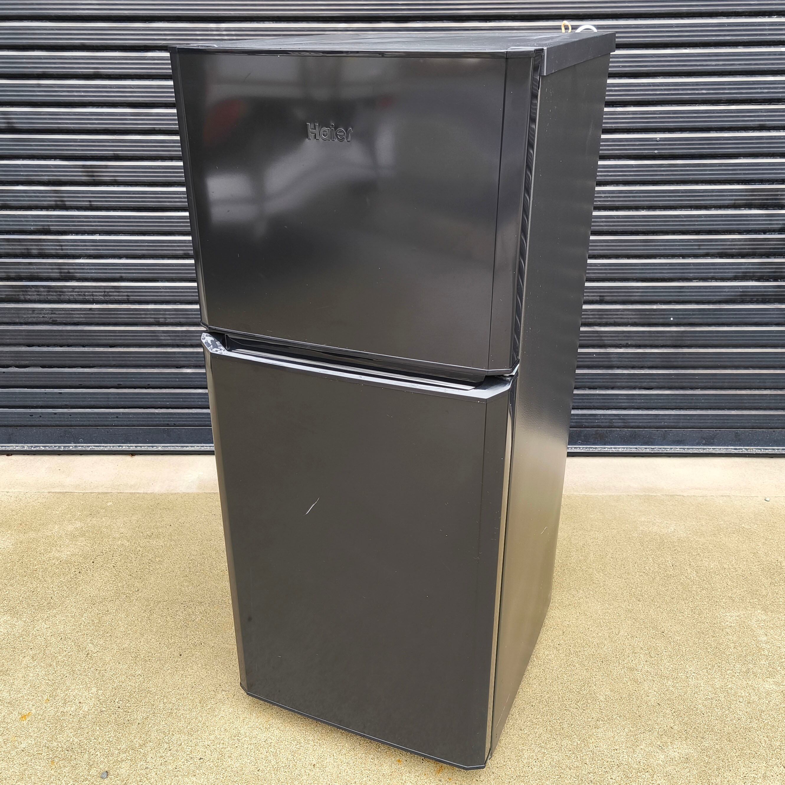 三菱 ミツビシ ノンフロン冷凍冷蔵庫 MR-P15F-H 2020年製 146L