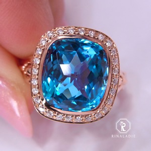 K18PG天然ブルートパーズ9ct★発色鮮やかクッションミックスカットの華やかリング