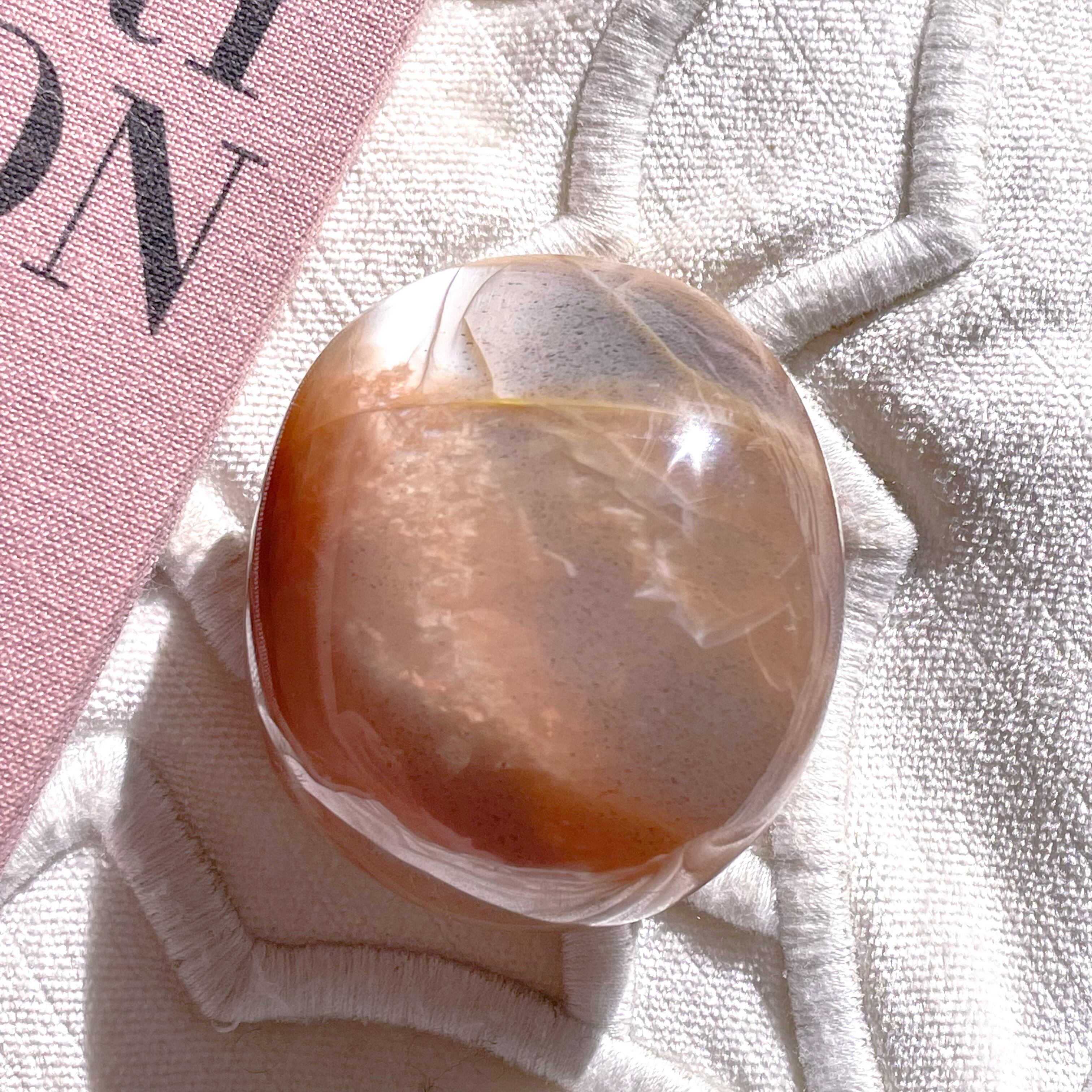 Peach Moonstone palm 2 ✧ ピーチムーンストーン