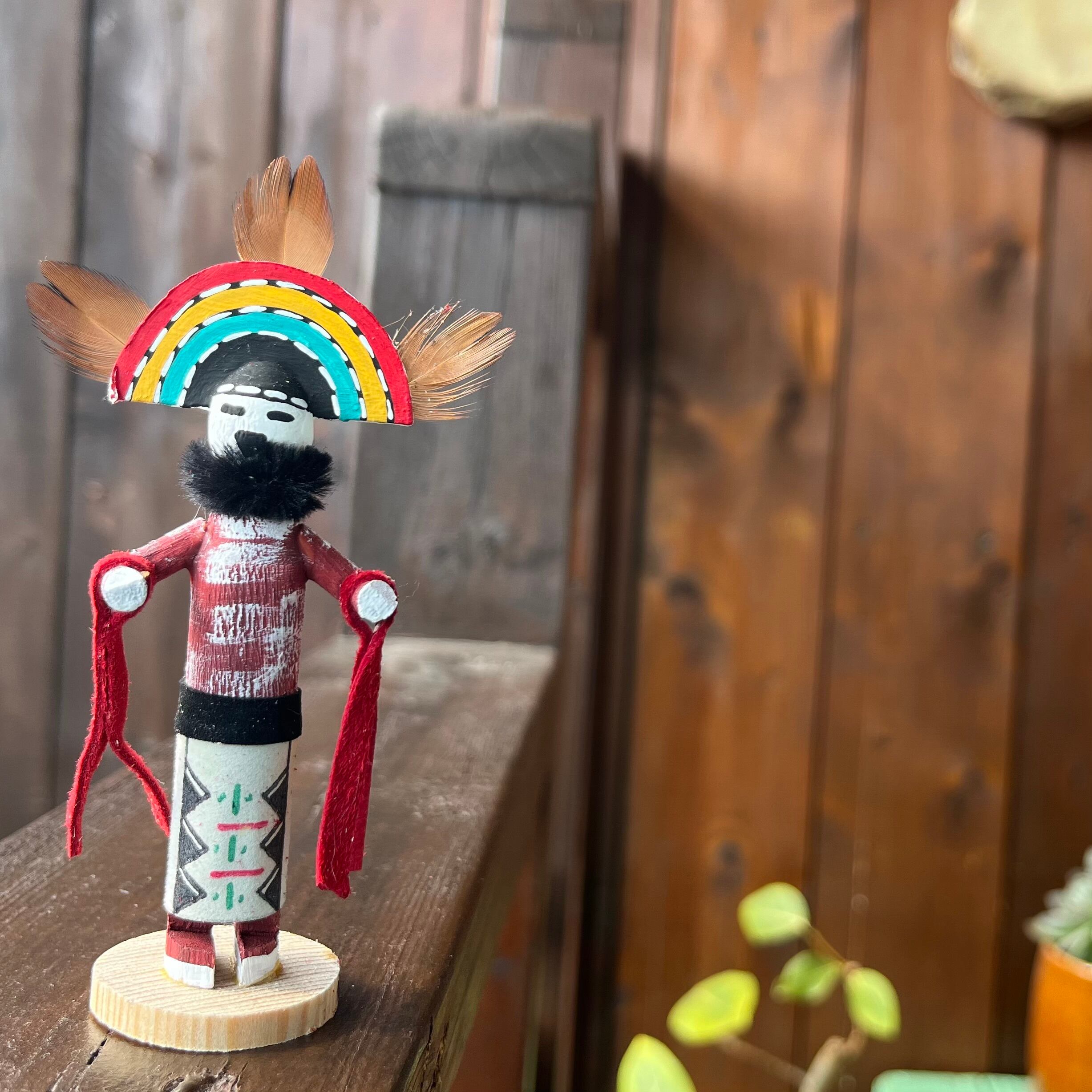 レインボーカチナドール 虹 ネイティブアメリカン/ナバホ族/カチーナ
