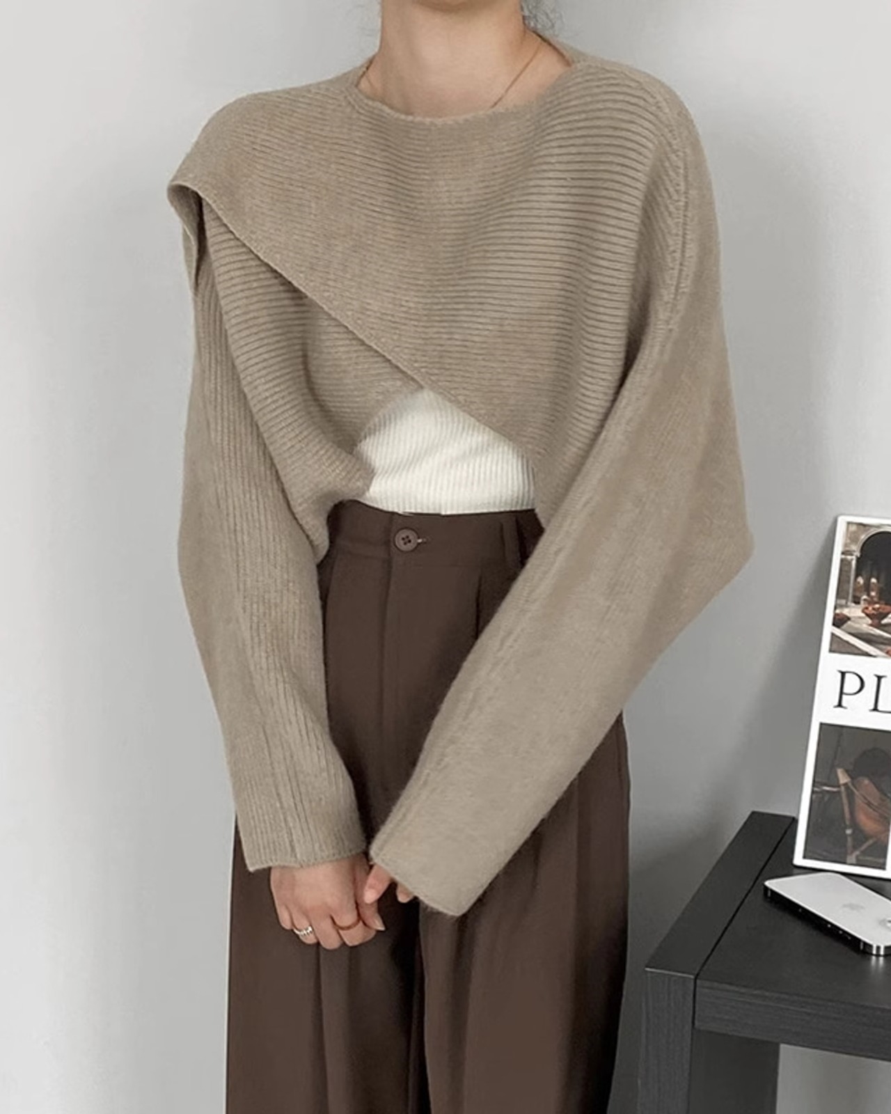 Cross design short Knit T20209