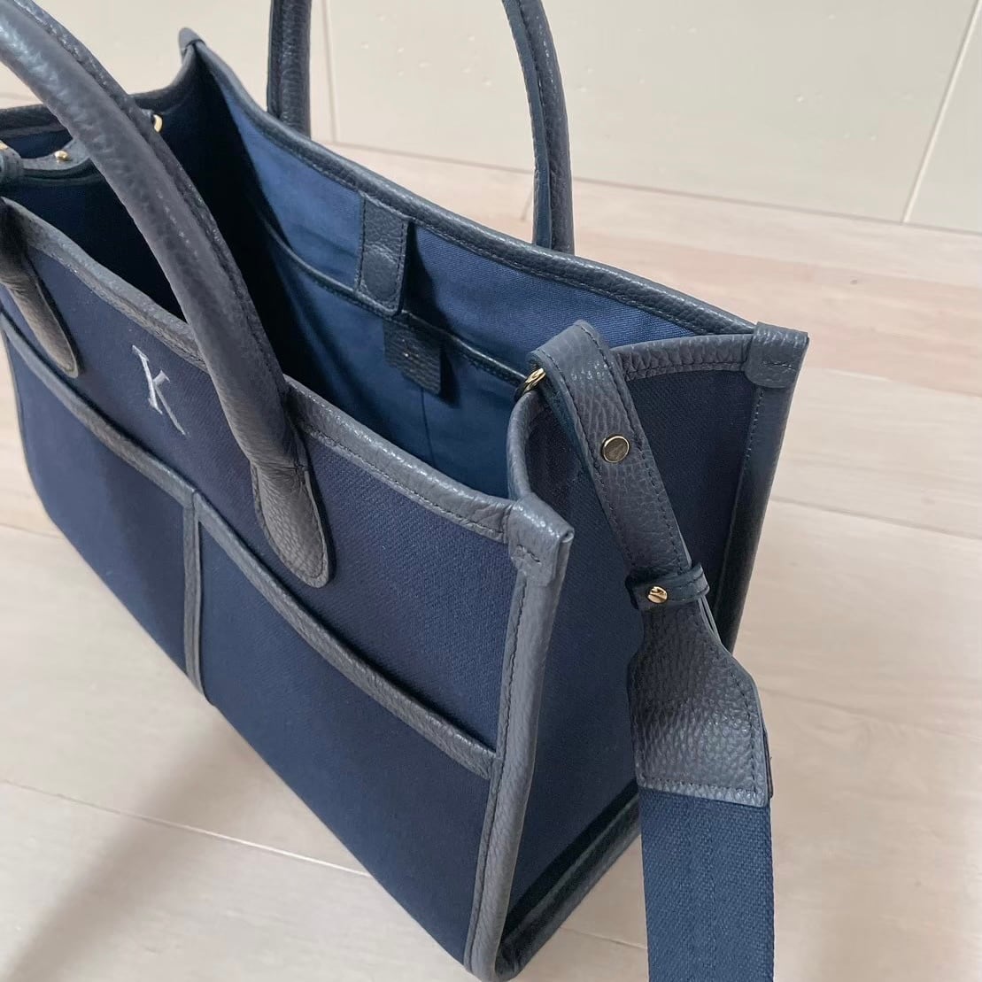 Buddy. canvas bag medium【NVY】 | NapA