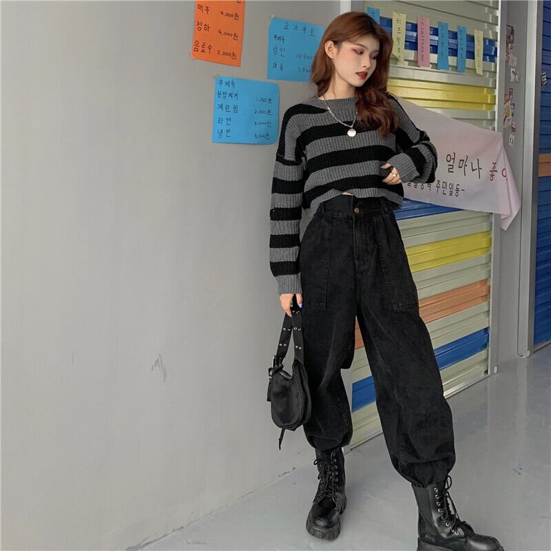 ゆるっと クール な ボーダーニット ♪ トップス ニット セーター プルオーバー ボーダー ショート丈 カジュアル 秋冬 オーバーサイズ 大人っぽ  韓国 | lamitte deco トレンド 韓国ファッション ショップ BASE店 powered by BASE