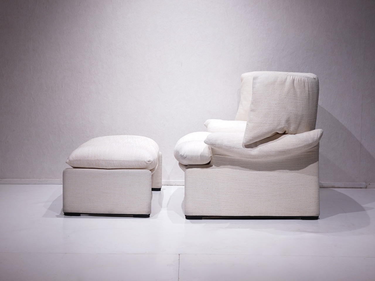 Cassina ixc. 678 PORTOVENERE 1Pソファ&オットマン / イタリア ヴィンテージ Vico Magistretti 名作 デザイナーズ ソファ 1人掛け カッシーナ ポルトヴェーネレ