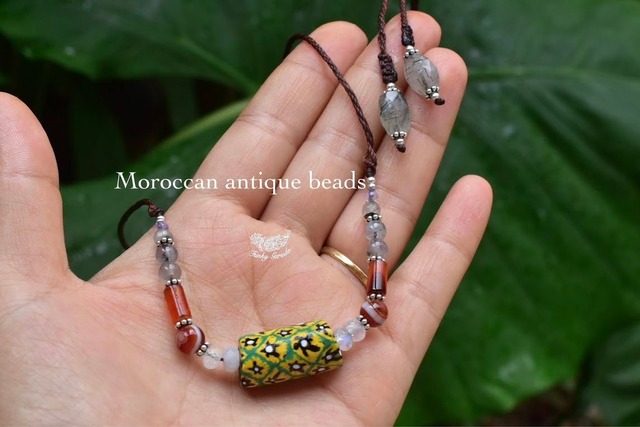 追憶のグリーン★モロッコ産アンティークビーズネックレスany002