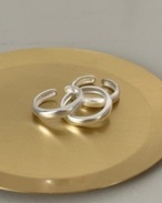 Classy Shiner Ring