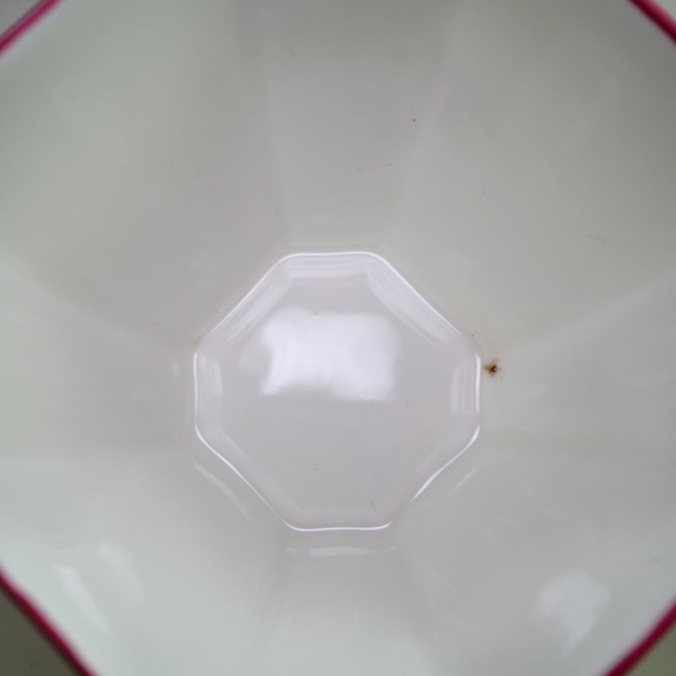 英国シェリー クイーンアン Dainty Rose 1927年 トリオD カップ