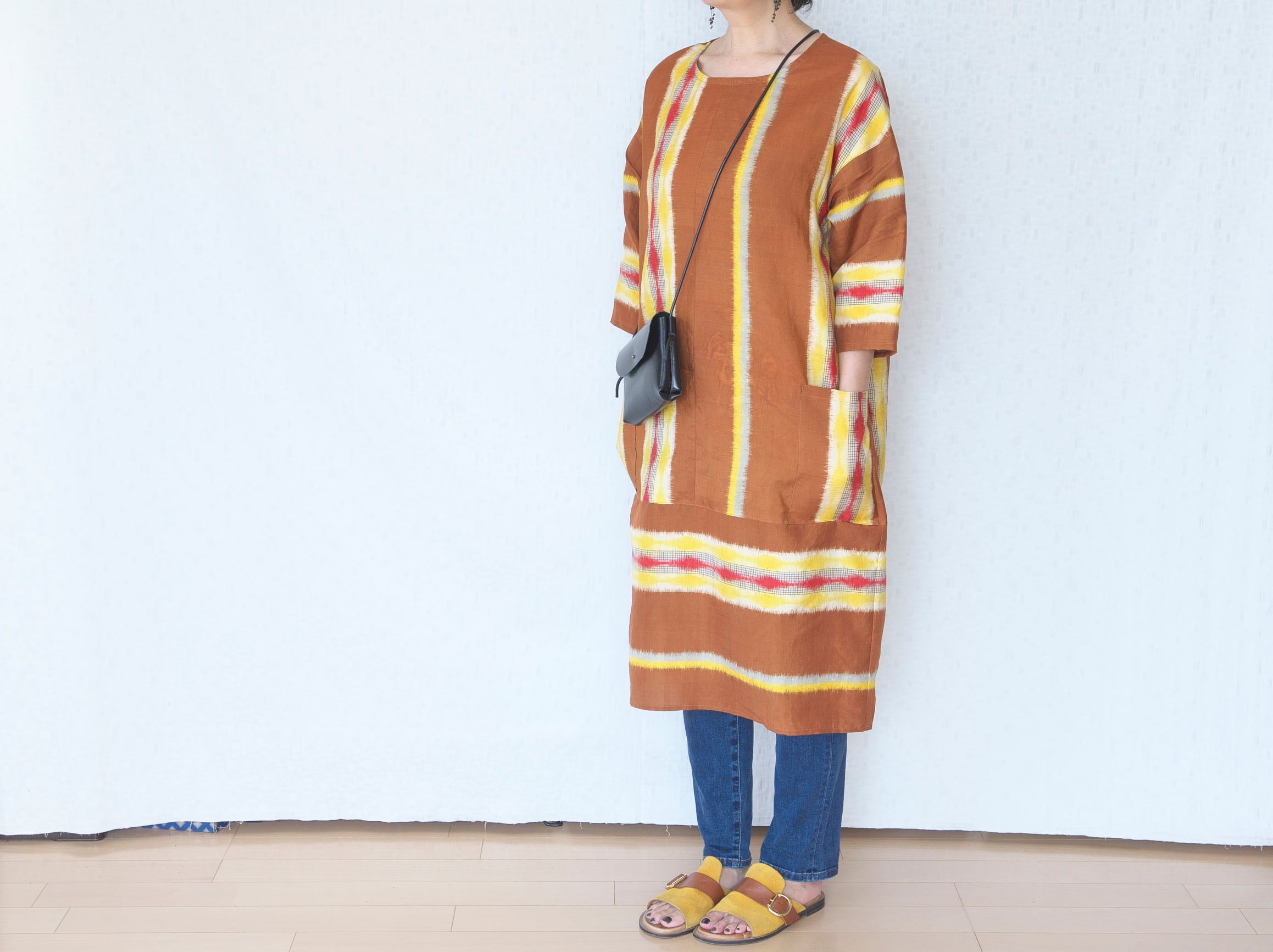 0833 ボックスワンピース