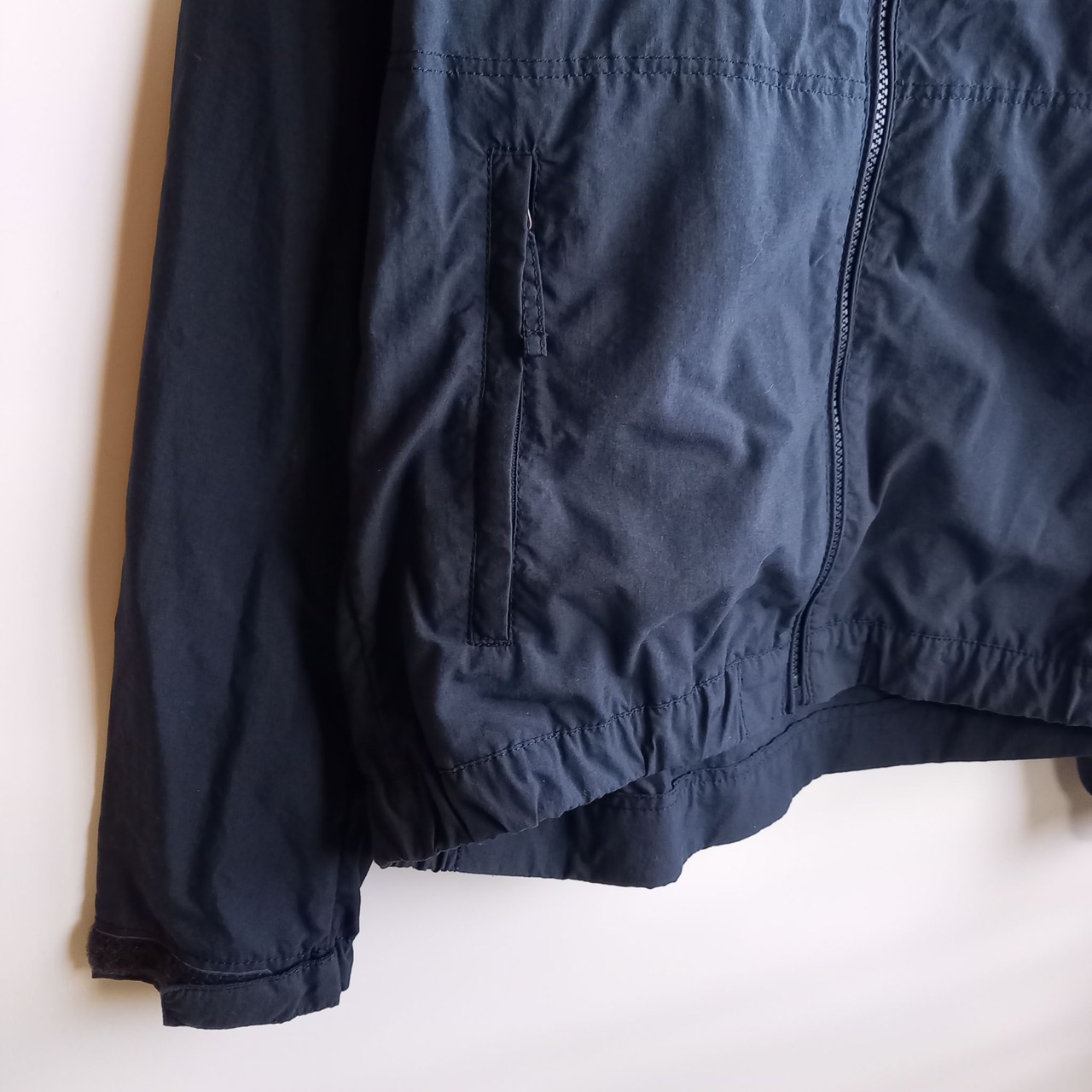 ヘリーハンセン　ライトスタンドカラー　ナイロンジャケット　ネイビー　M