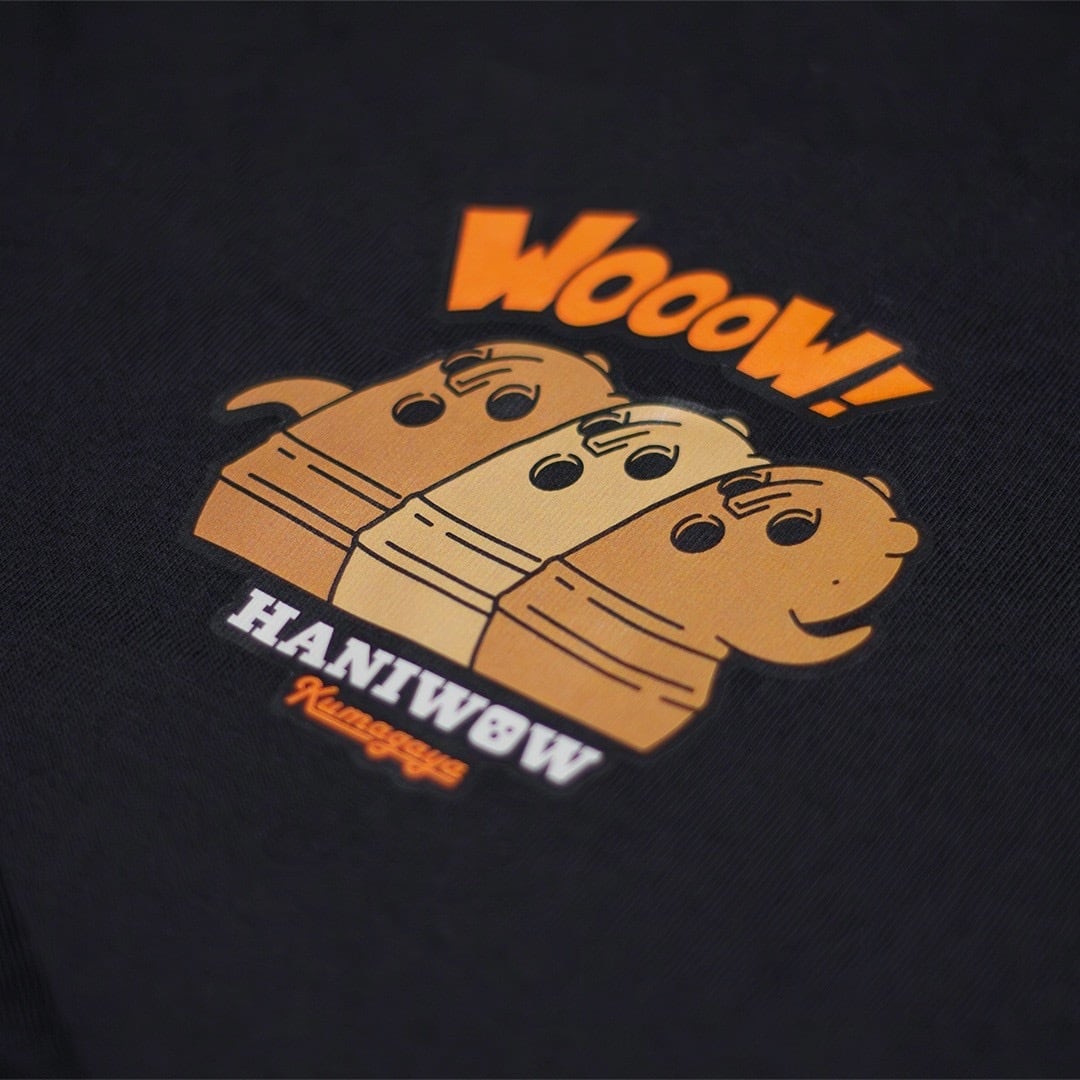 ハニワォ ロングTシャツ