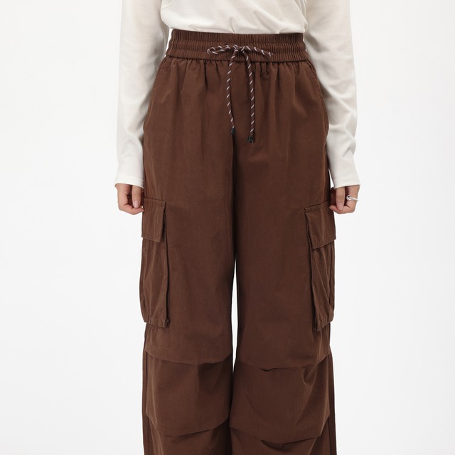 sporty parachute pants　スポーティーパラシュートパンツ　J0236