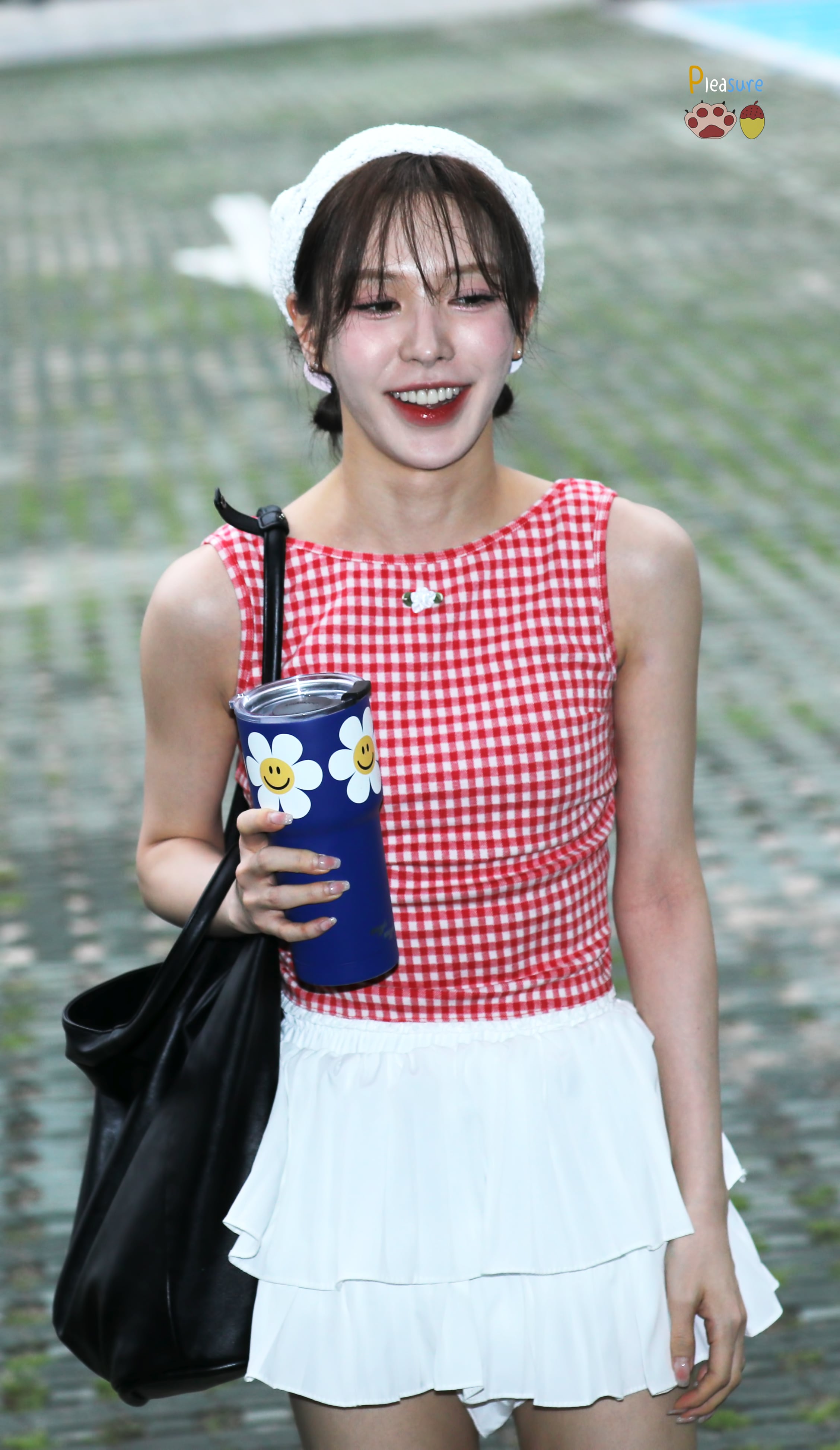 ☆Red Velvet ウェンディ 着用！！【WIGGLE WIGGLE】スイング