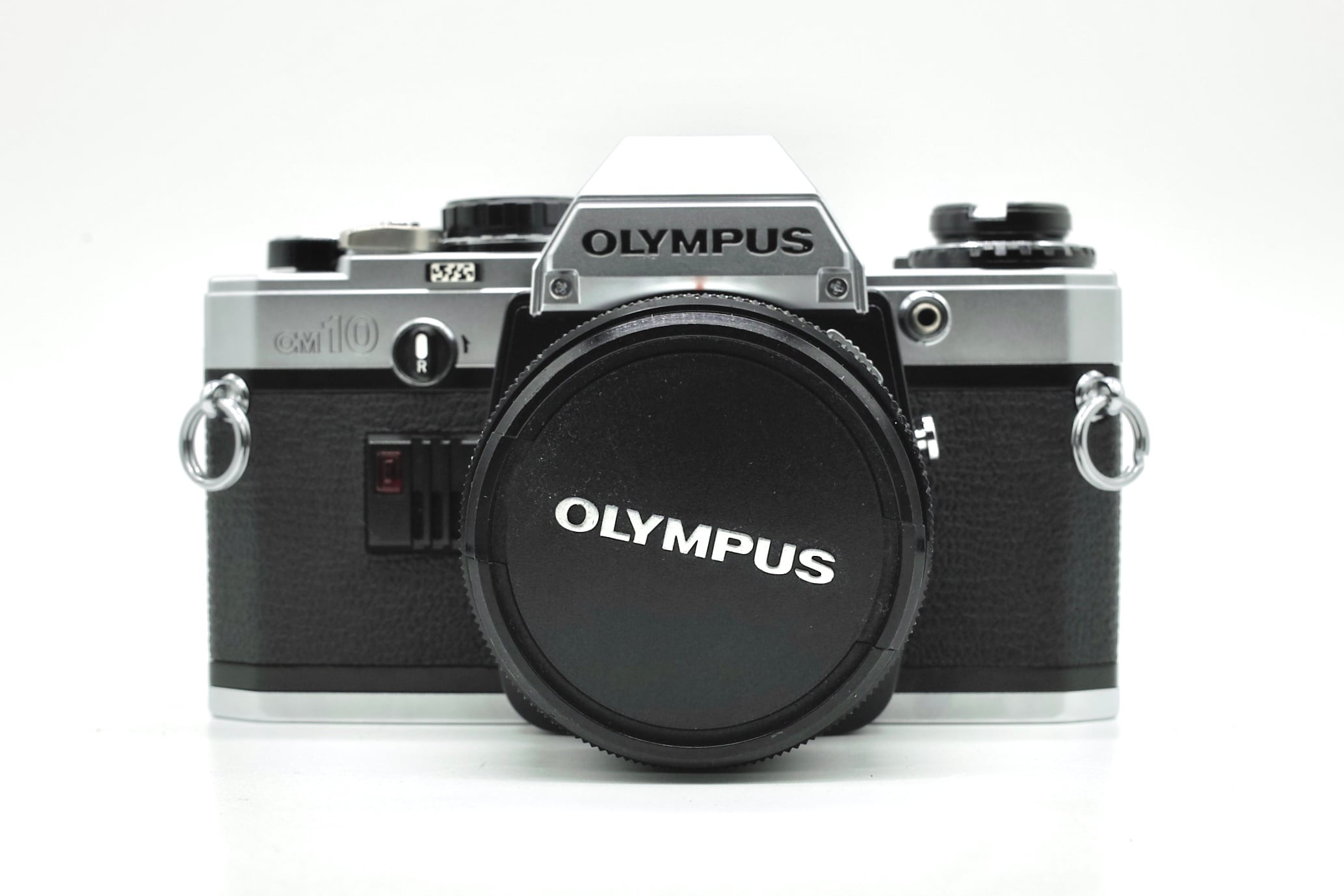 OLYMPUS OM10 + F.Zuiko 50mm F1.8 | ヨアケマエカメラ