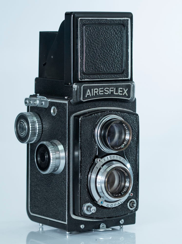 二眼レフカメラ AIRESFLEX U アイレスフレックスU型 【送料無料 二眼レフカメラ AIRESFLEX U アイレスフレックスU型 【送料無料