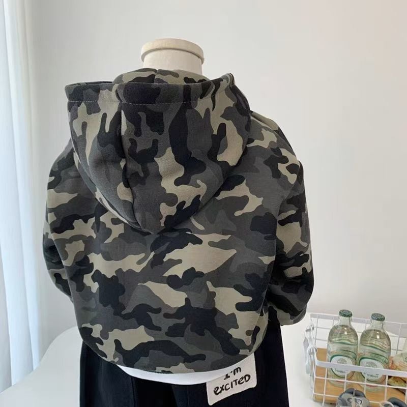 カモフラージュ裏起毛パーカー