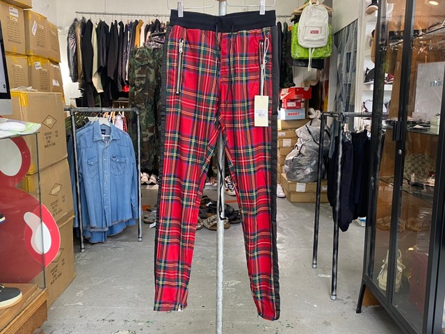 mnml PLAID TRACK PANT RED SMALL 08558