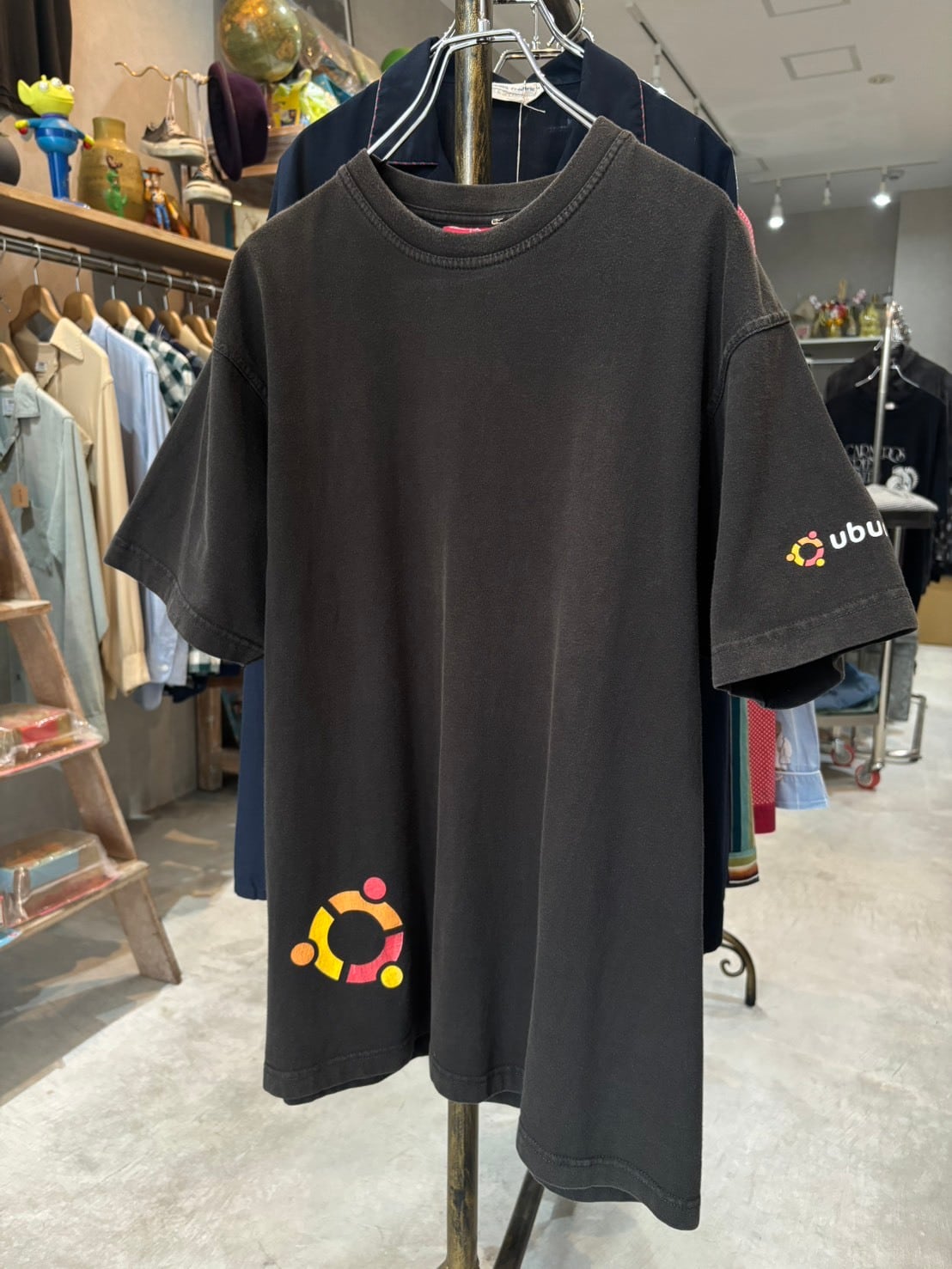 2000s ubuntu "linux for human beings" IT企業 プリントTシャツ