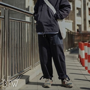 【韓国メンズファッション】人気 カジュアルパンツ 無地 ルーズ ドローコード ストレート BW2087