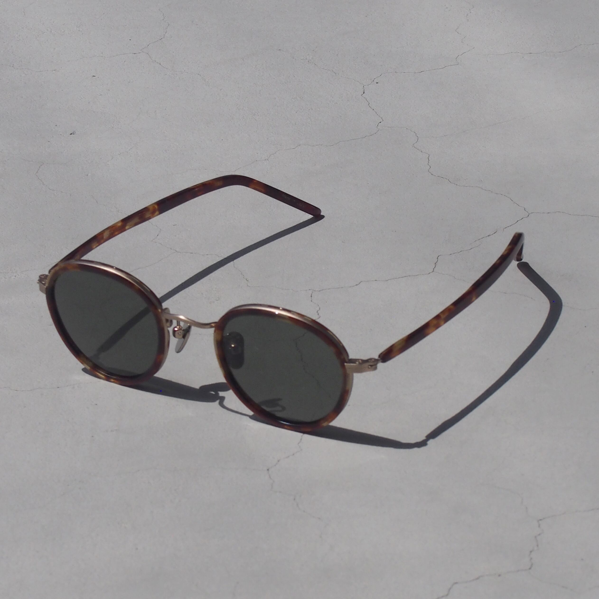 Kearny Orville sunglasses 鼈甲 | Rin オンラインショップ