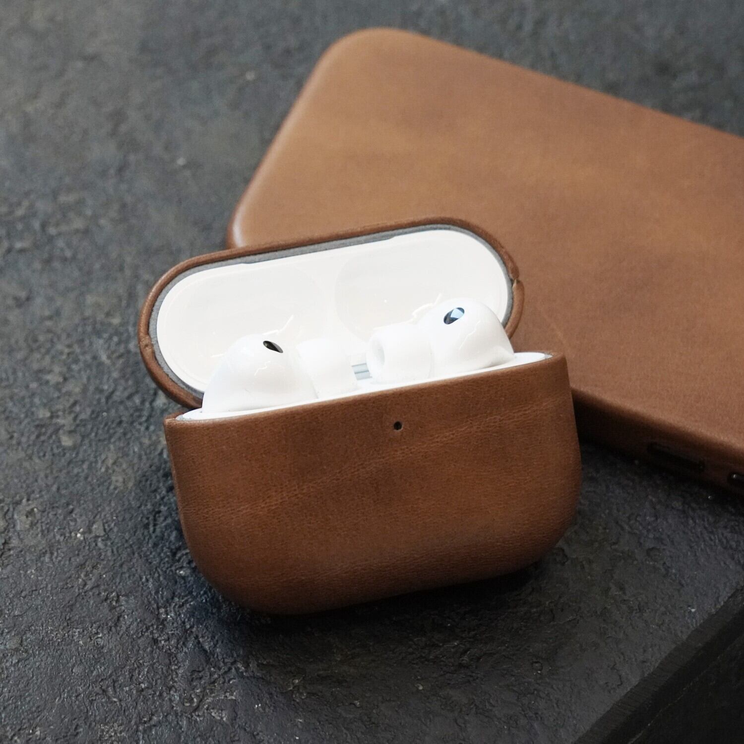 ◇AirPods Pro 3◇ Cognac Cowhide Leather Case / エアーポッズ