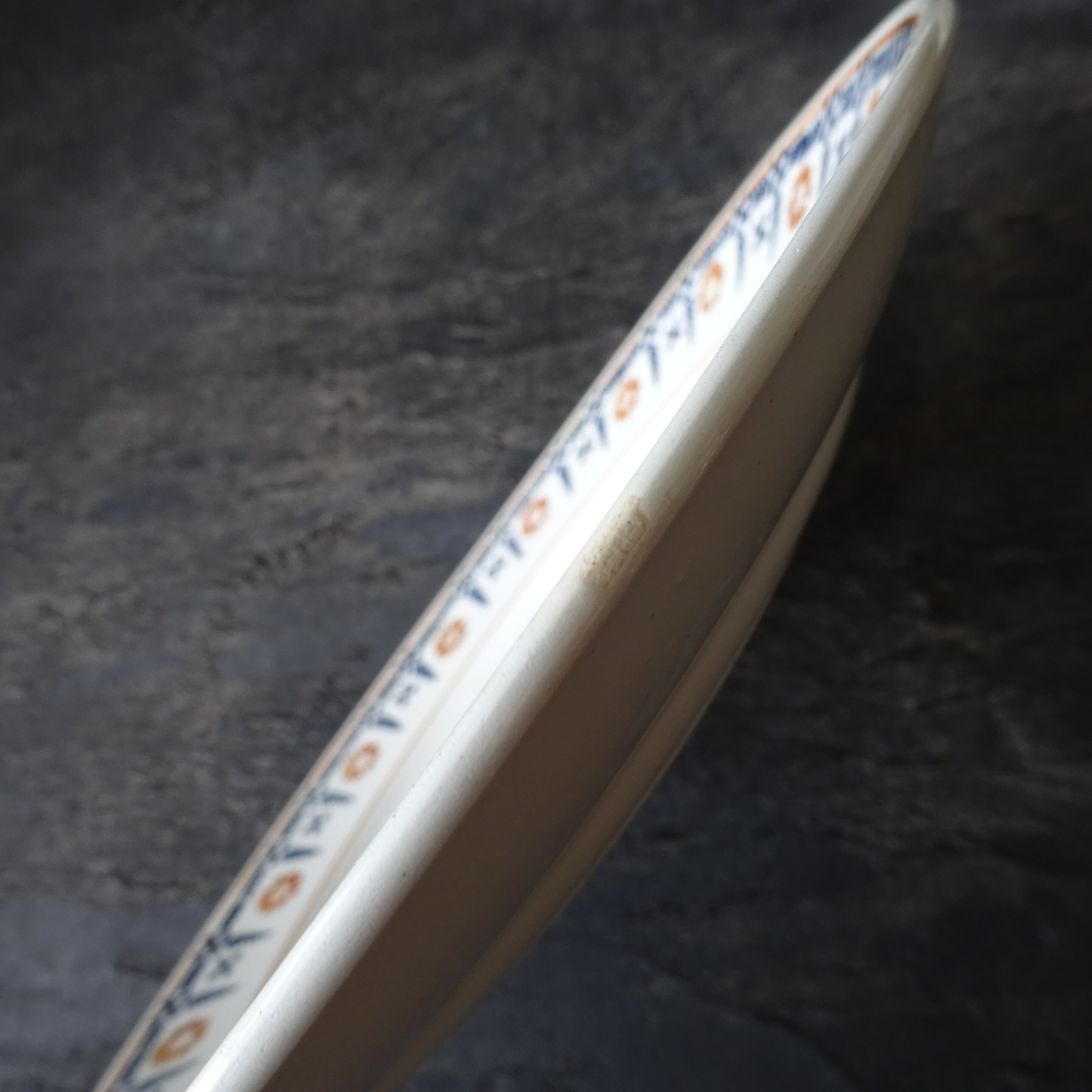 【 Épuisé 】ST AMANDINOISE* décor《floral sur le marli bleu et orange》 ensemble de 2 assiettes plates