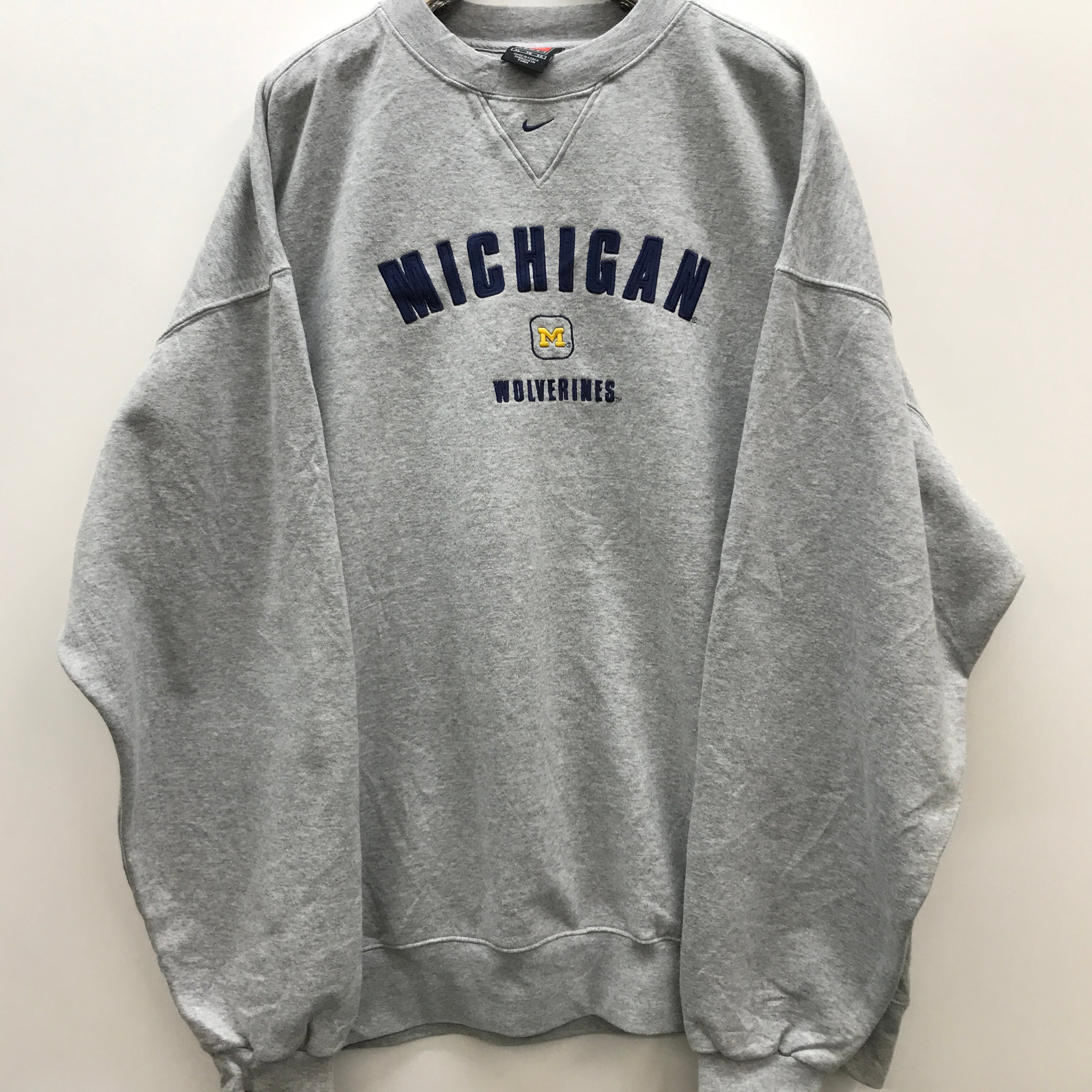 NIKE TEAM 90年代 MICHIGAN カレッジアップリケ スウェット