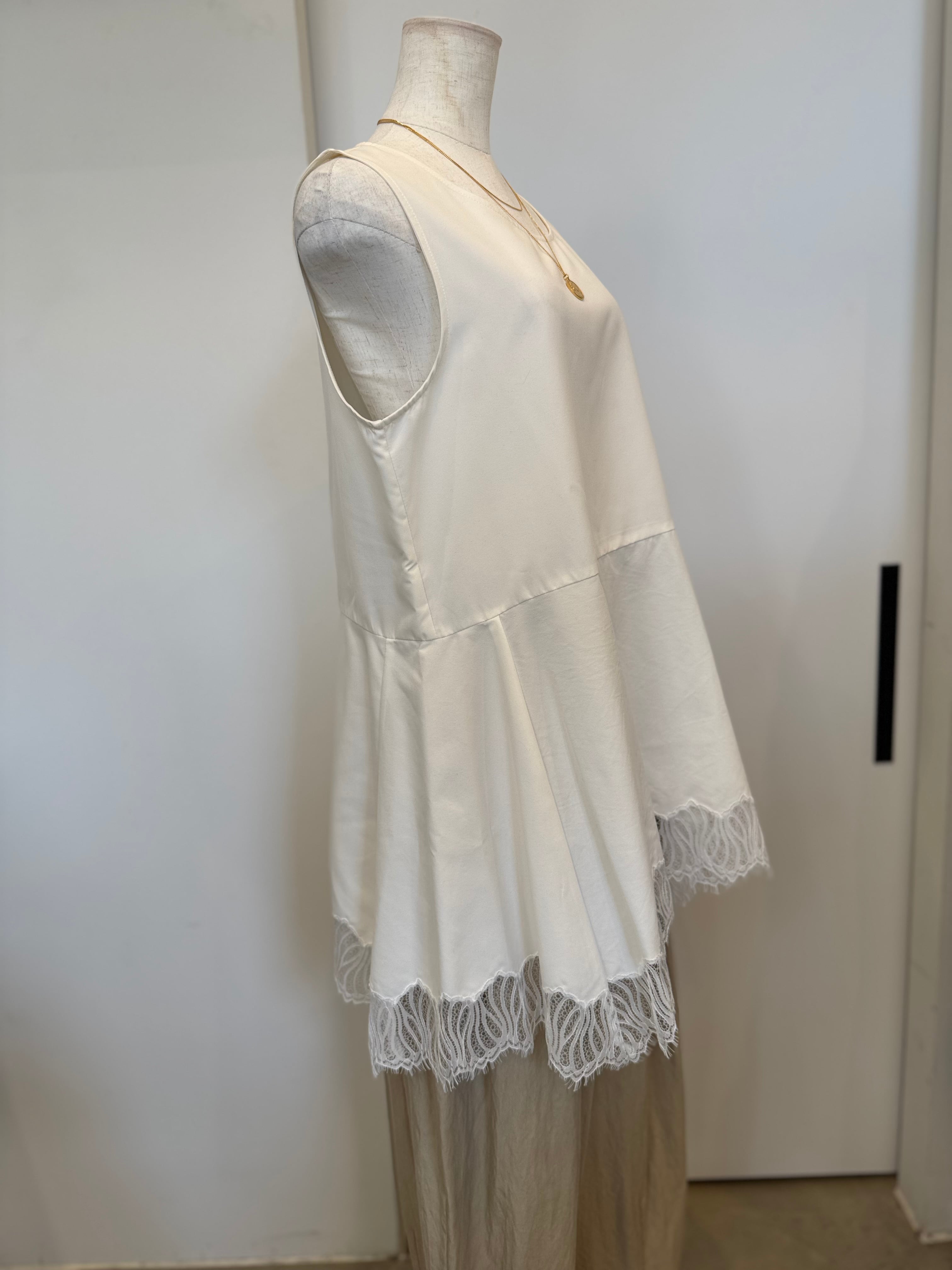 【CHIGNON】ヘムレースサテンタンク　1561-061