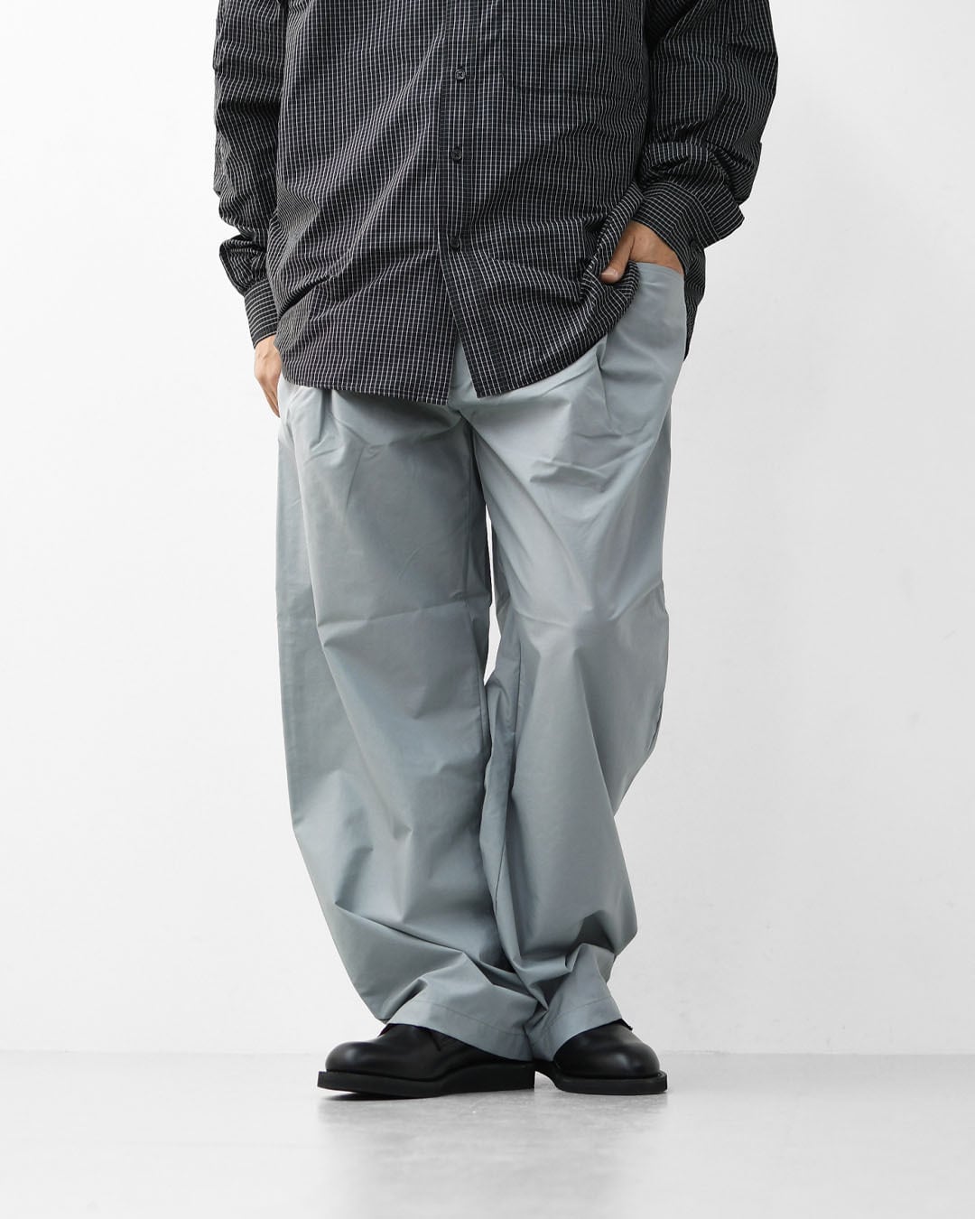 DANTON [ダントン] M Stunner Nylon 2tuck Easy Pants [DT-E0275SNY