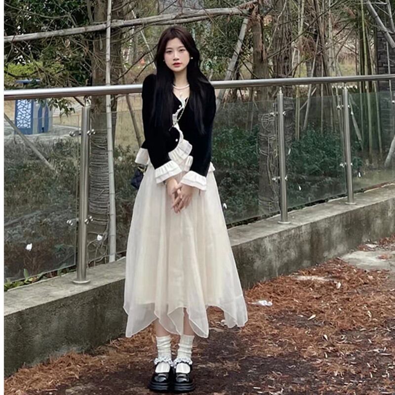 新品 アシンメトリー ❤︎ シフォン レース スカート ハニーミーハニー