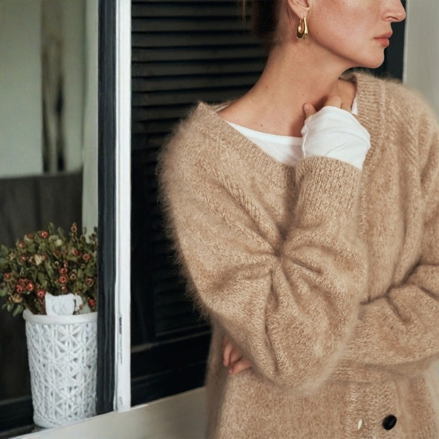 Button Front V-Neck Knit Cardigan ◆7color　204720
