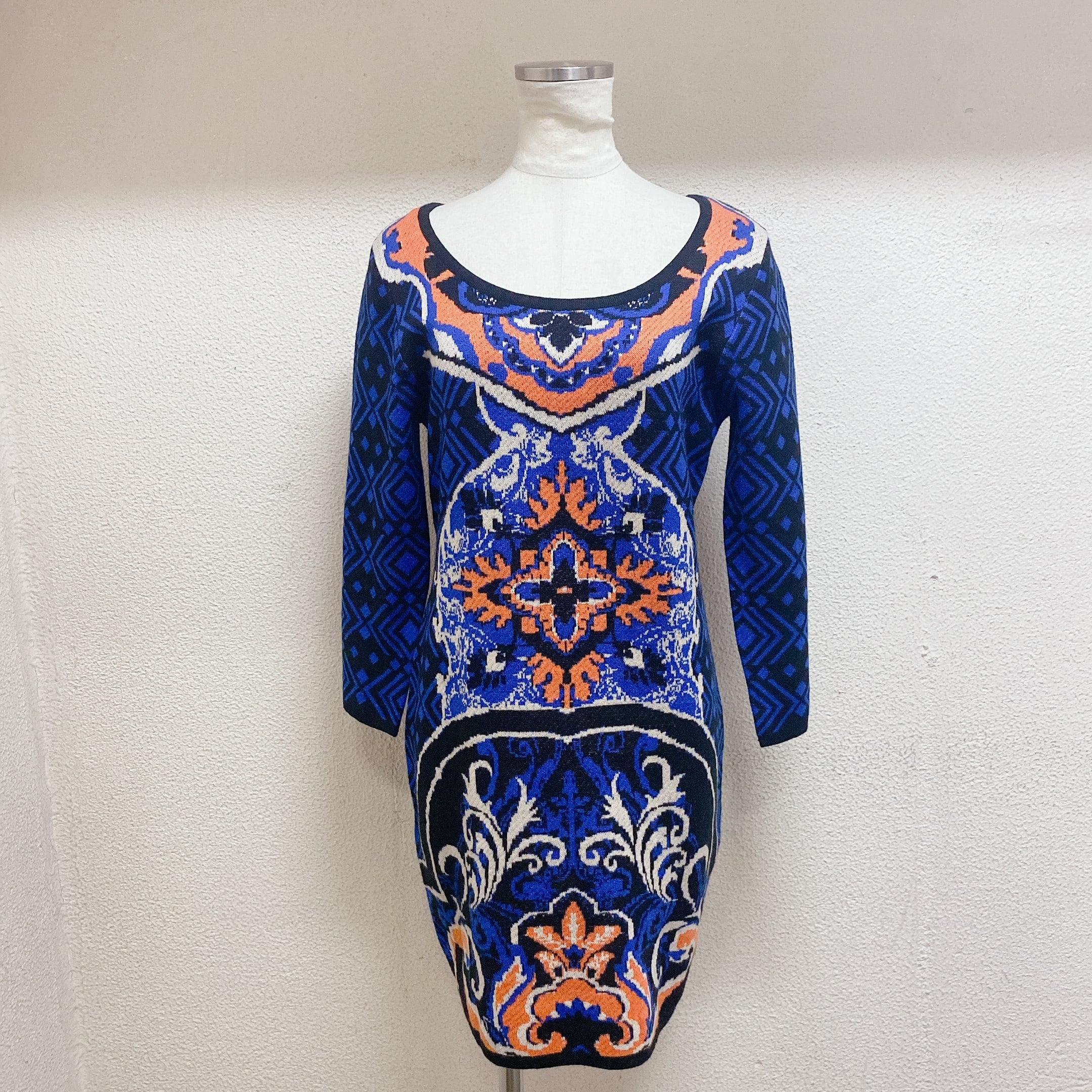 ヴィンテージ 長袖ニットワンピース 青 白 オレンジ色 vintage knit