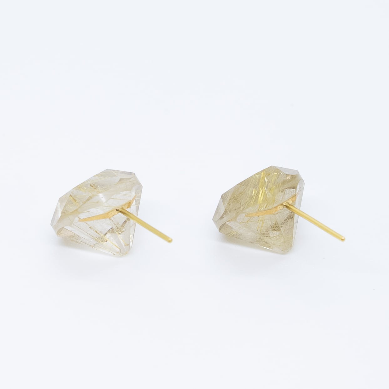 etsuko sonobe ルチルクォーツピアス(シングル)K18YG Etsuko Sonobe｜ピアス｜ルチルクォーツ | jewelboxofs