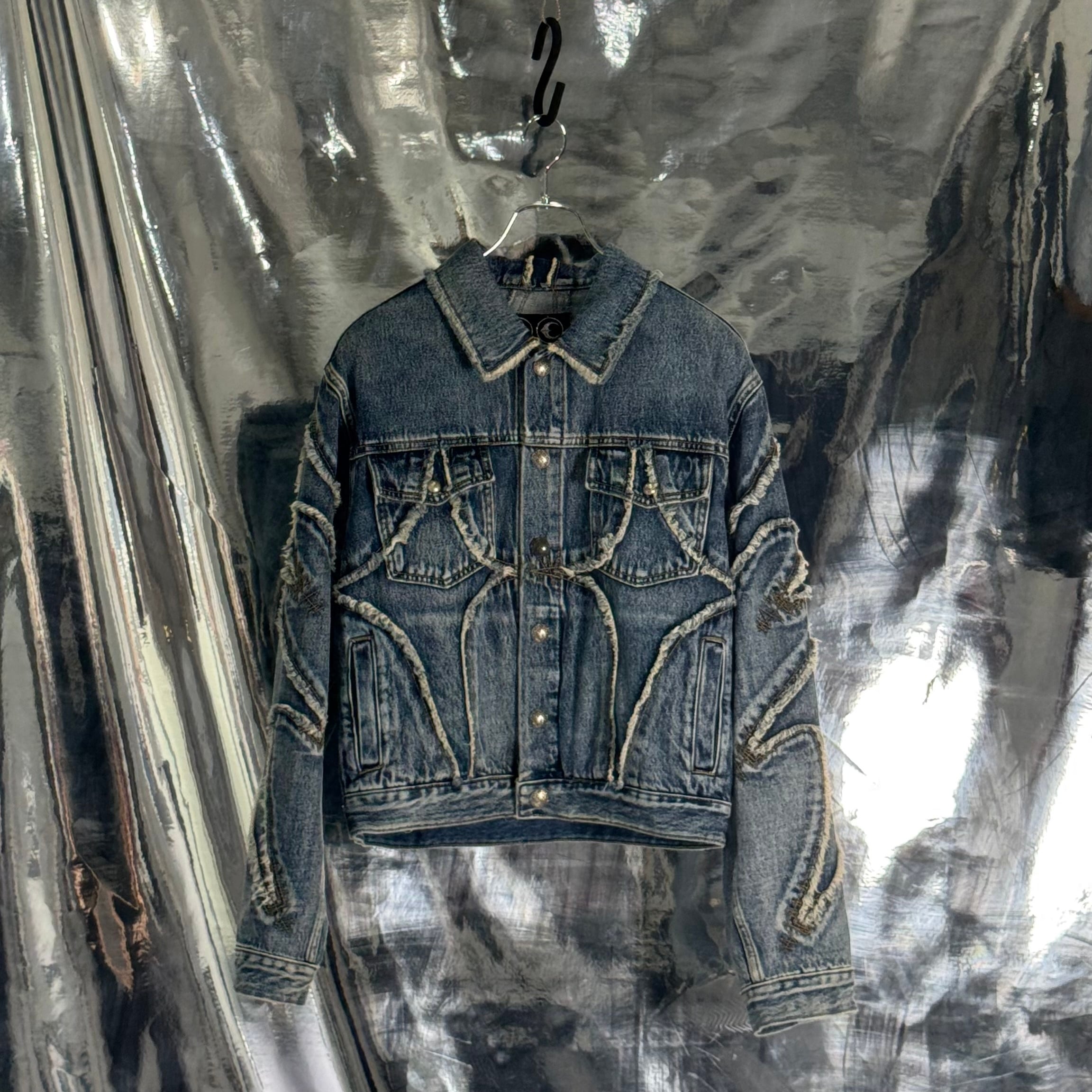 れ*ん様 値下　新品　Thug club ジーンズジャケット　インディゴ　サイズ THUG CLUB トライバルデニムジャケット インディゴ コットン